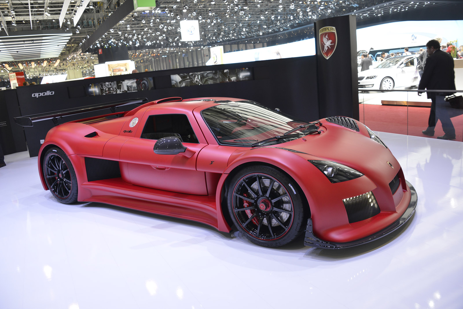 Gumpert Apollo Sedan Wallpapers