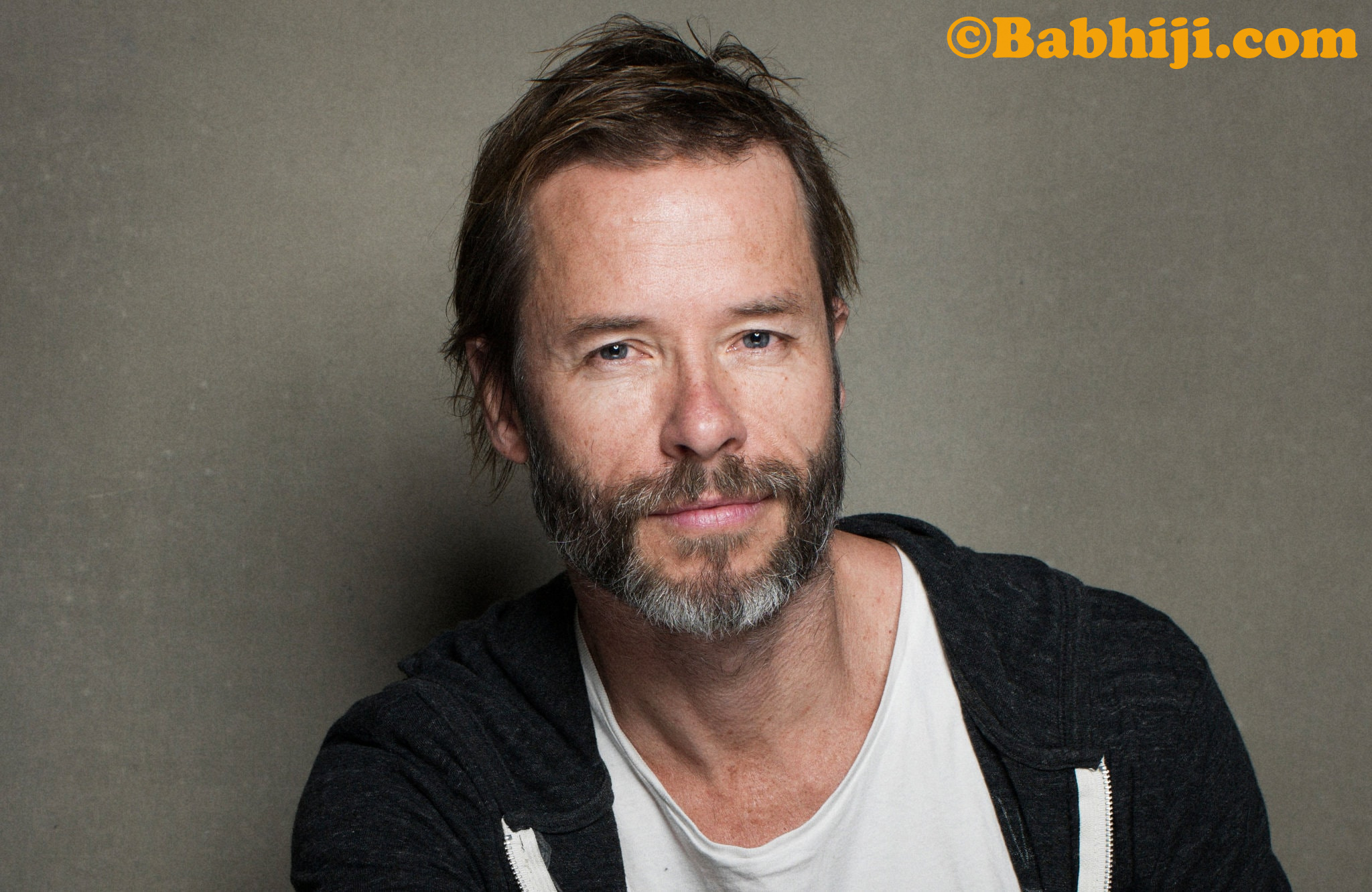 Guy Pearce Wallpapers