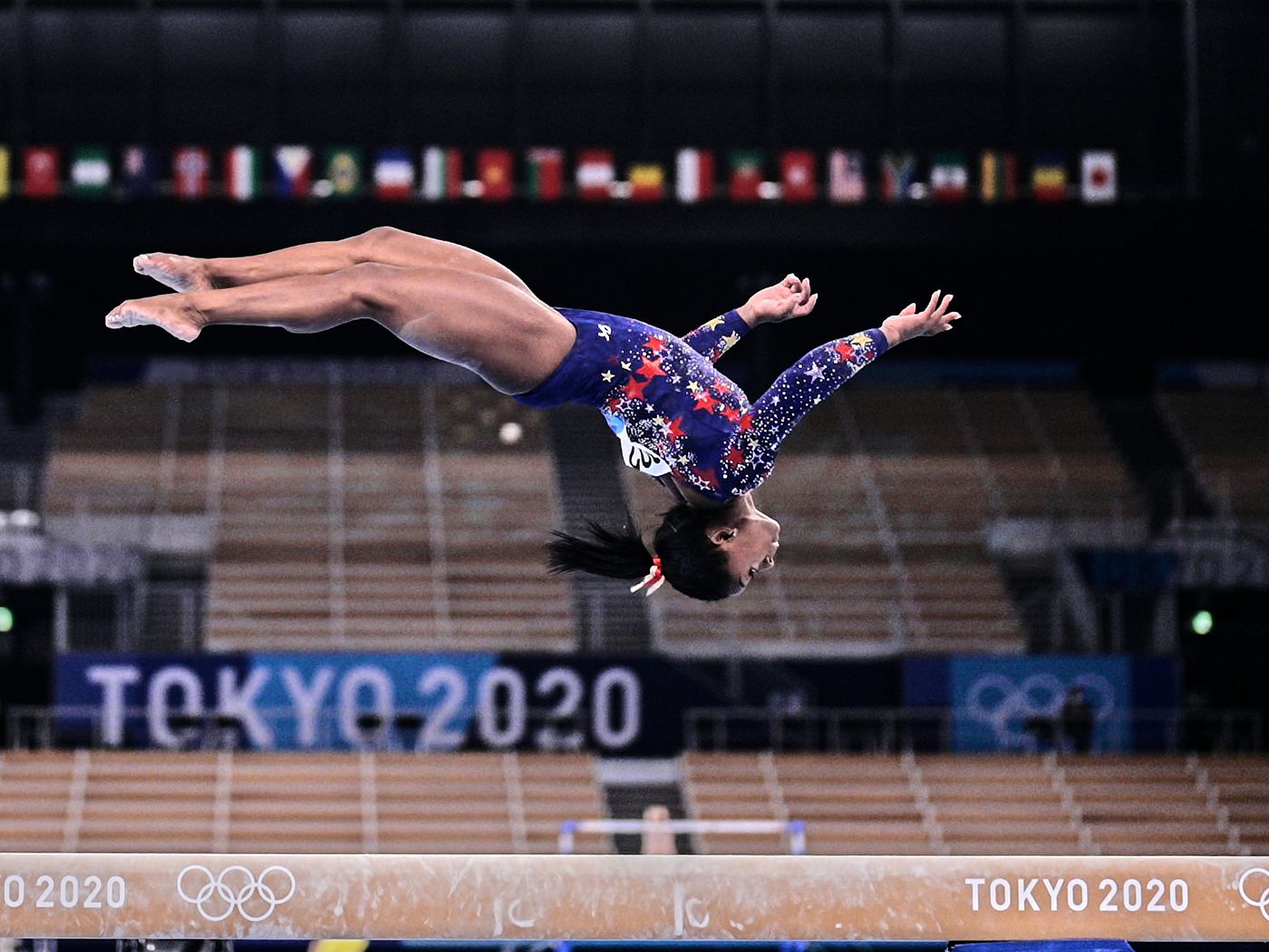 Gymnastics Beam Pictures Wallpapers