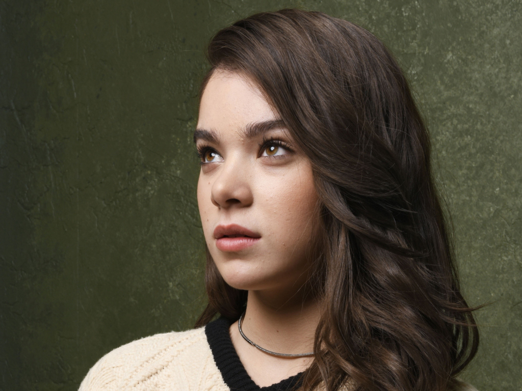 Hailee Steinfeld Brunette Brown Eyes Wallpapers