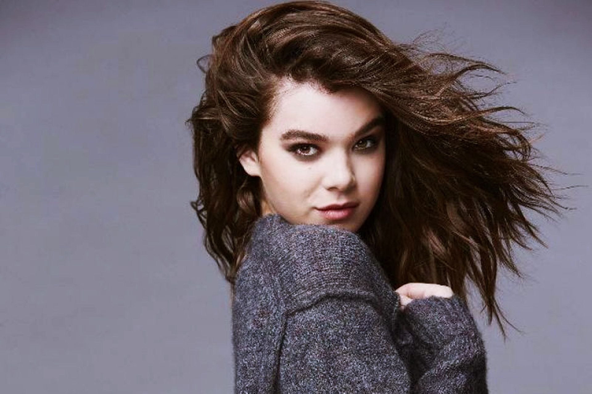 Hailee Steinfeld HD Monochrome Photoshoot Wallpapers