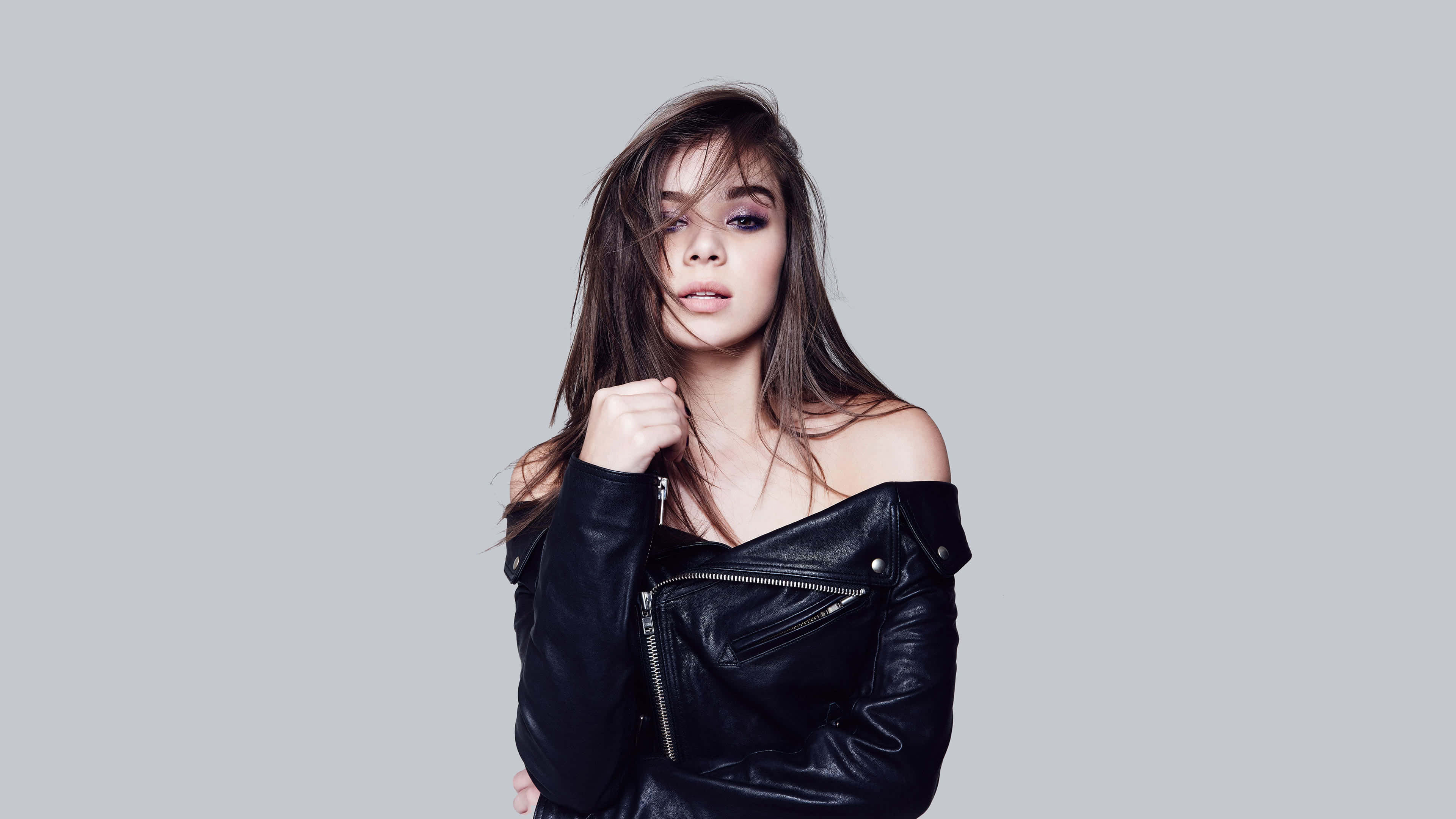 Hailee Steinfeld Photoshoot 2020 Wallpapers