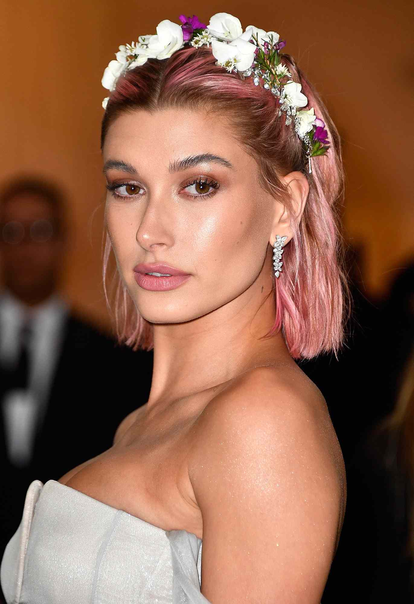 Hailey Baldwin Drop The Mic Portrait Shoot Wallpapers