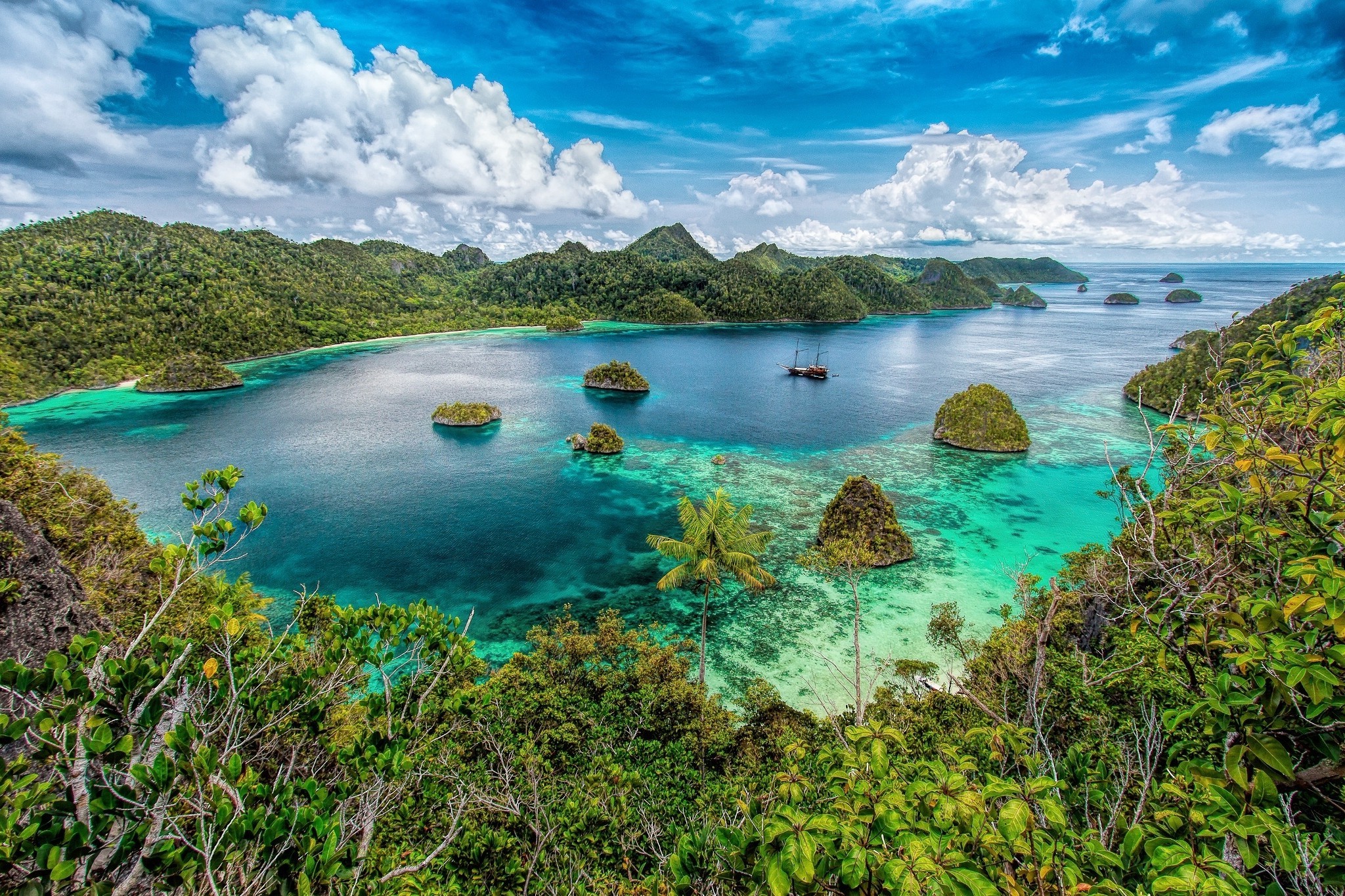 Halong Bay Wallpapers