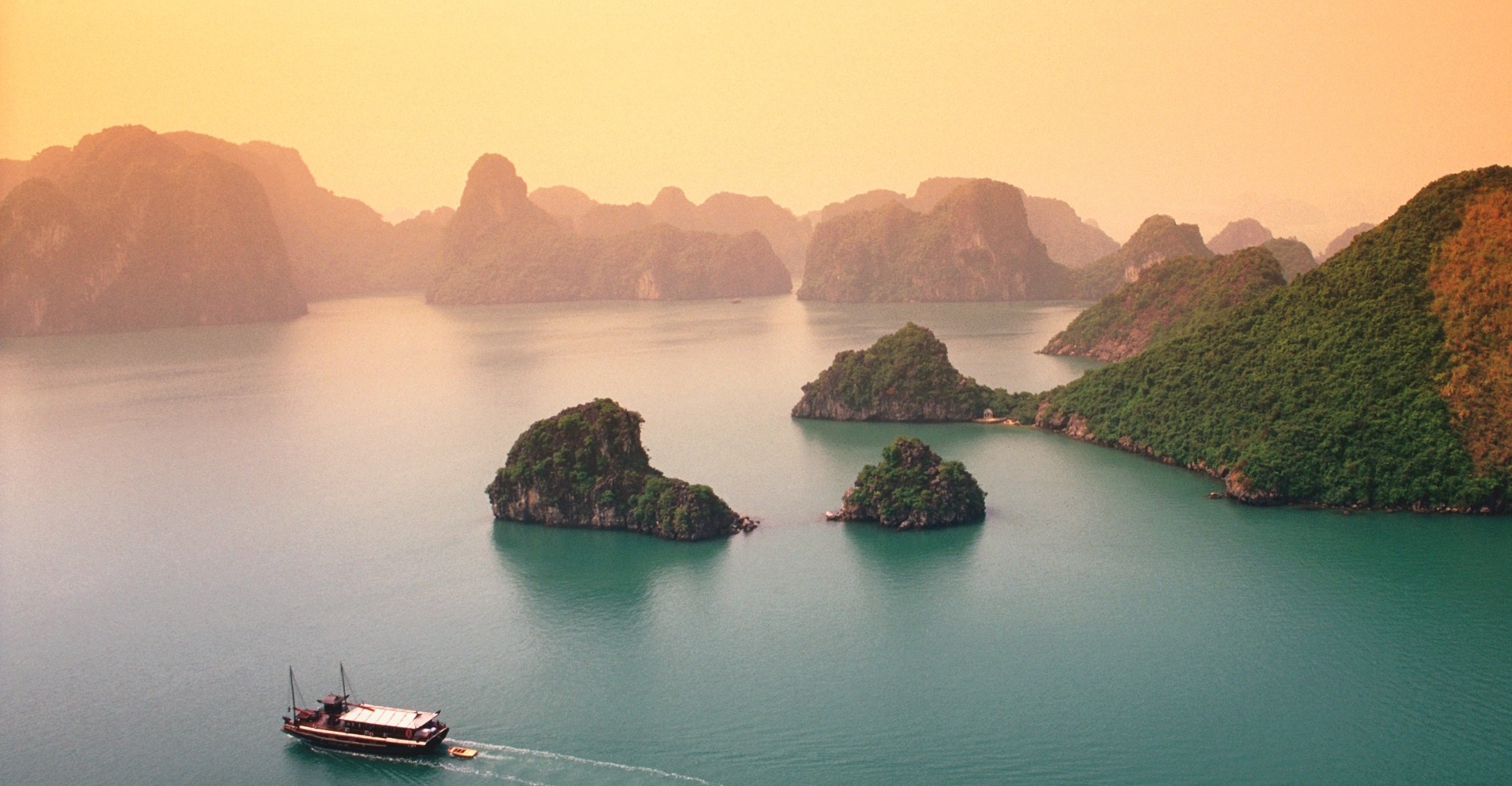 Halong Bay Wallpapers