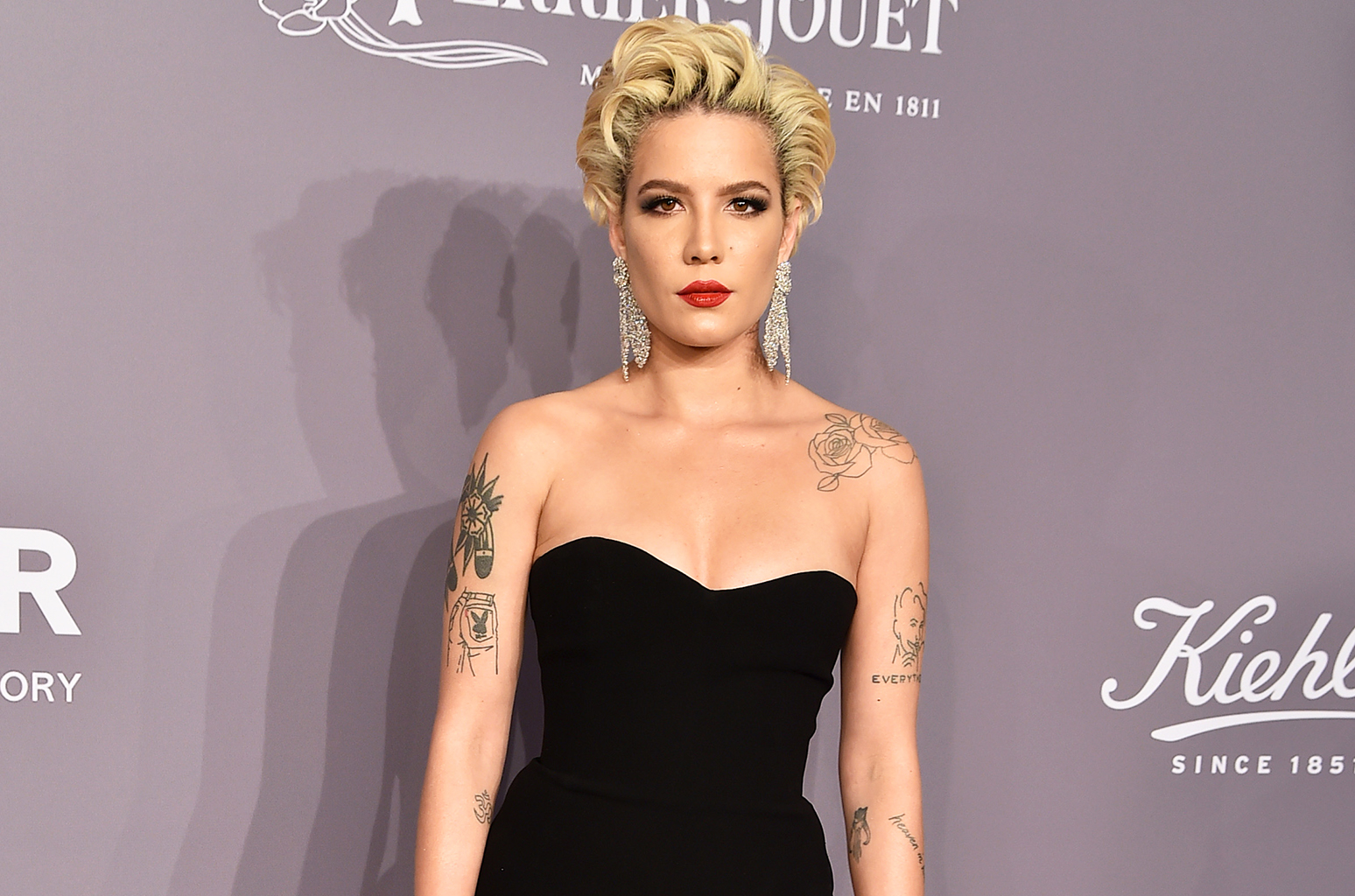 Halsey Ashley Nicolette Frangipane Singer Wallpapers