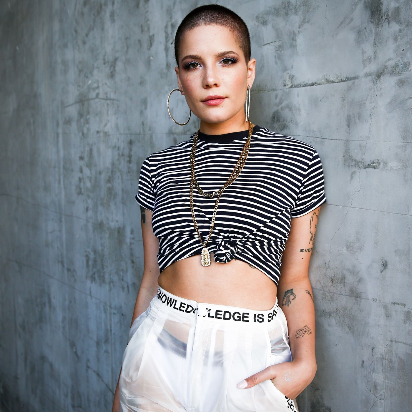 Halsey Ashley Nicolette Frangipane Singer Wallpapers