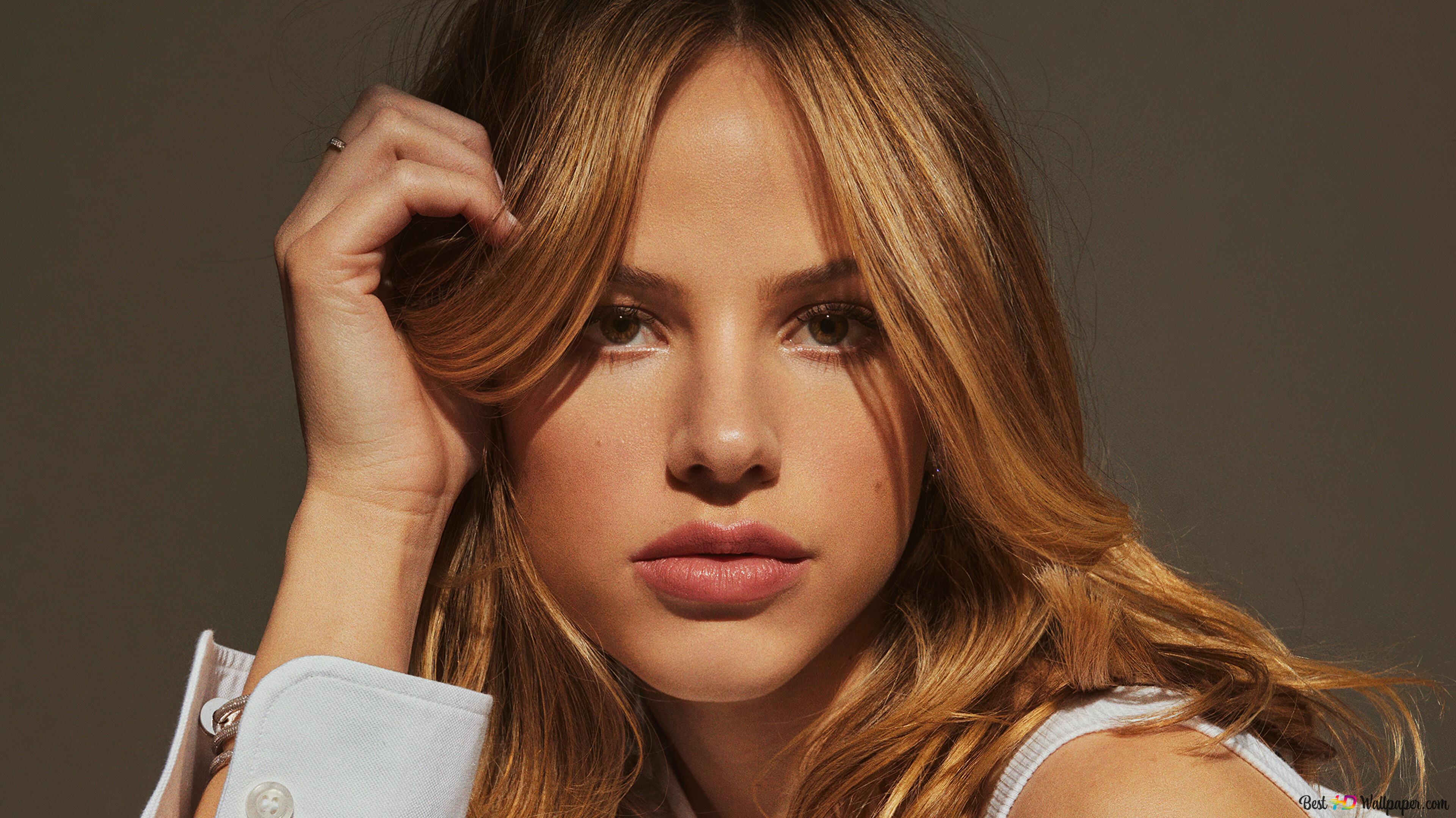 Halston Sage 2019 Wallpapers