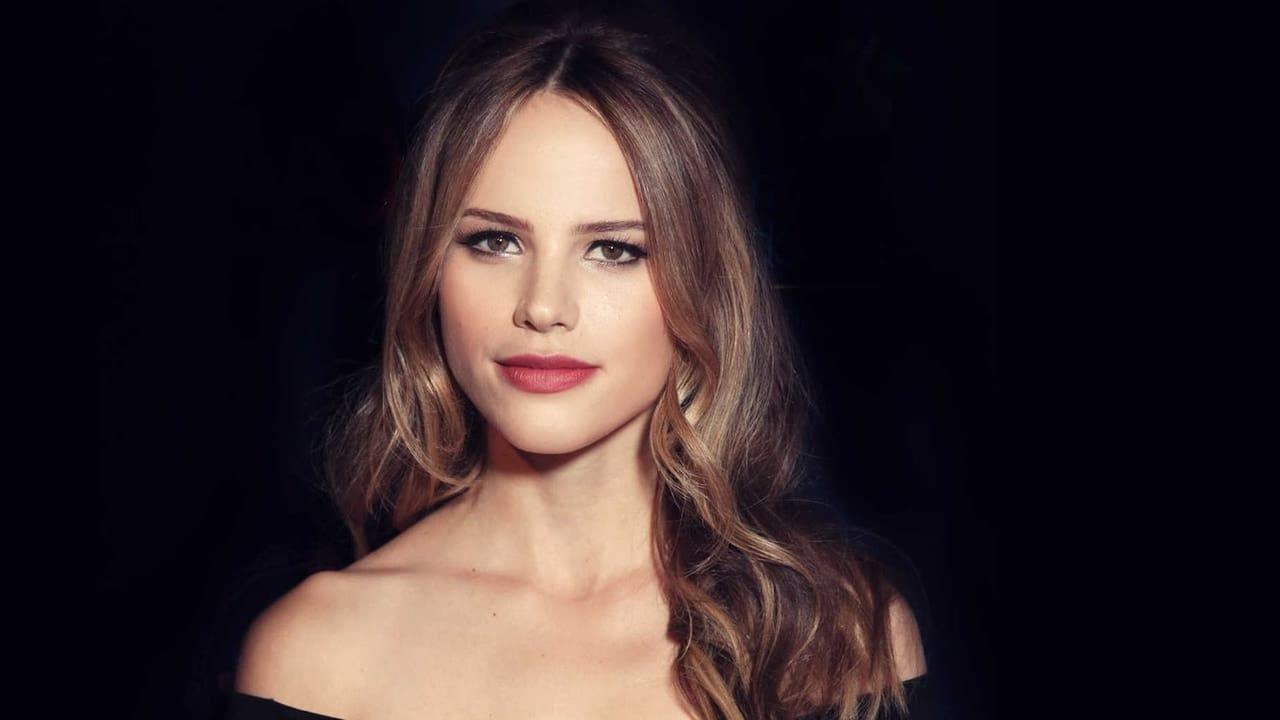 Halston Sage 2019 Wallpapers