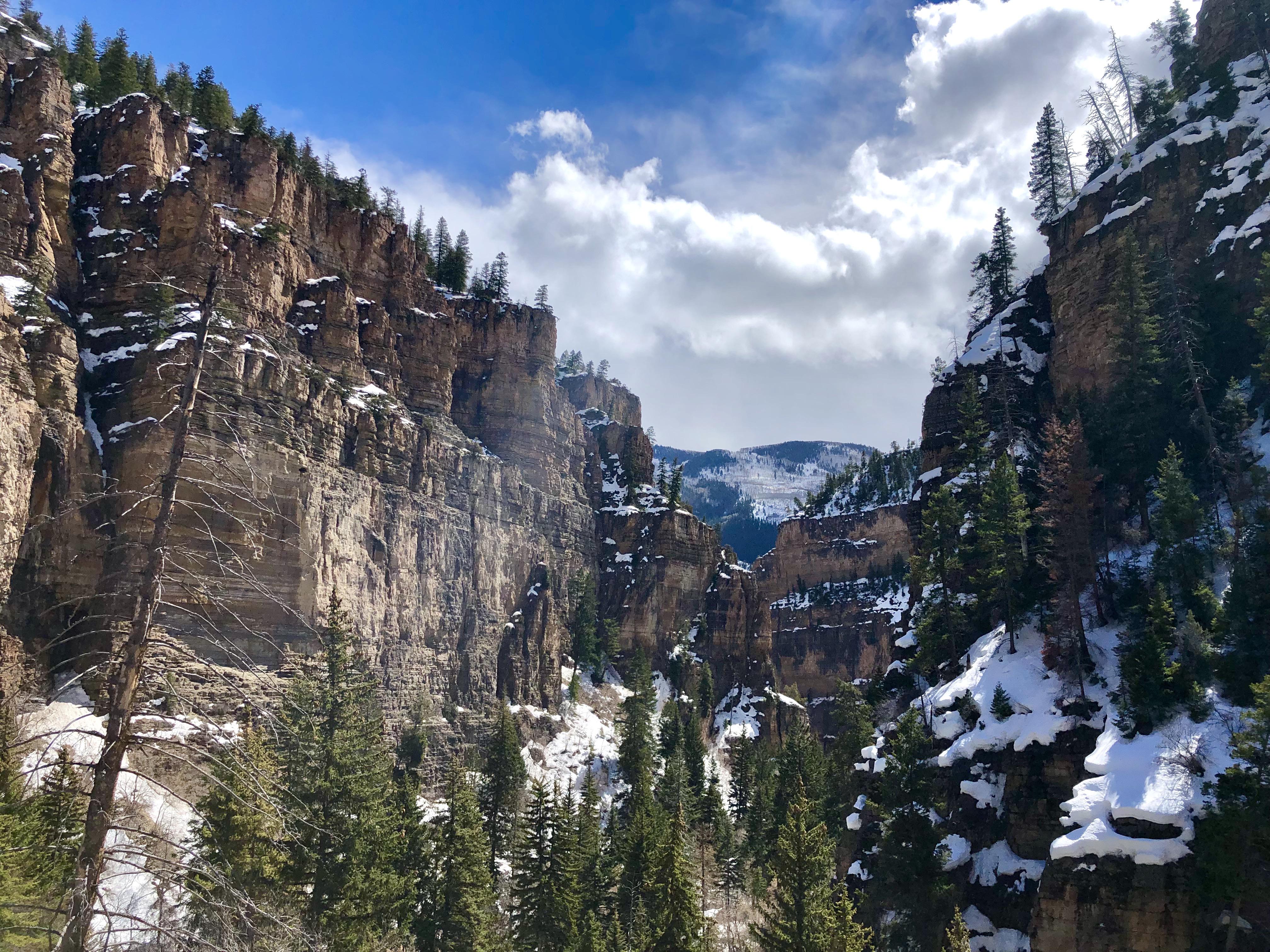 Hanging Lake Wallpapers