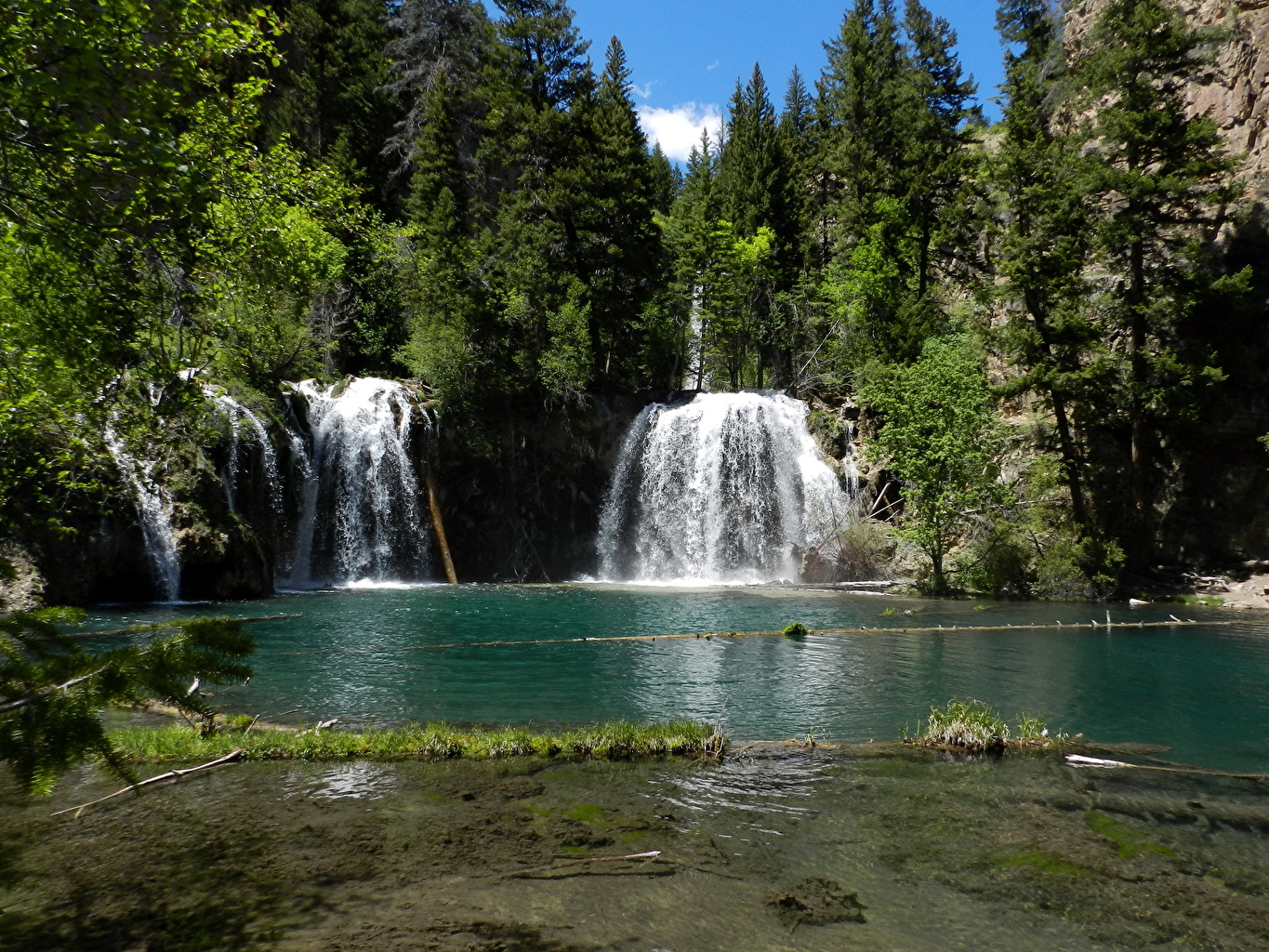 Hanging Lake Wallpapers