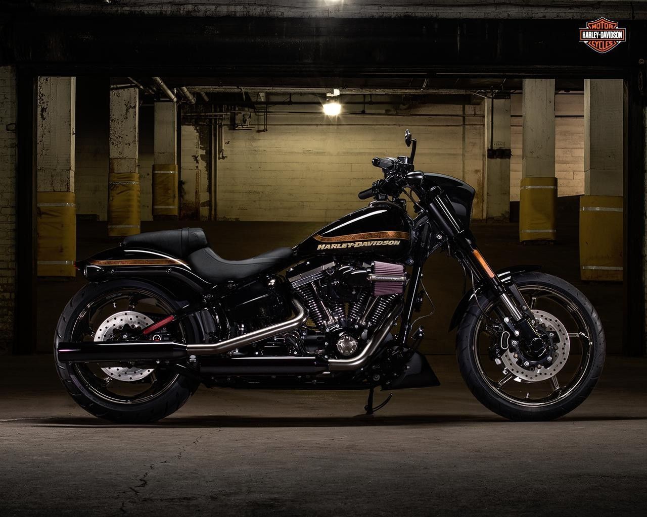 Harley-Davidson Breakout Wallpapers