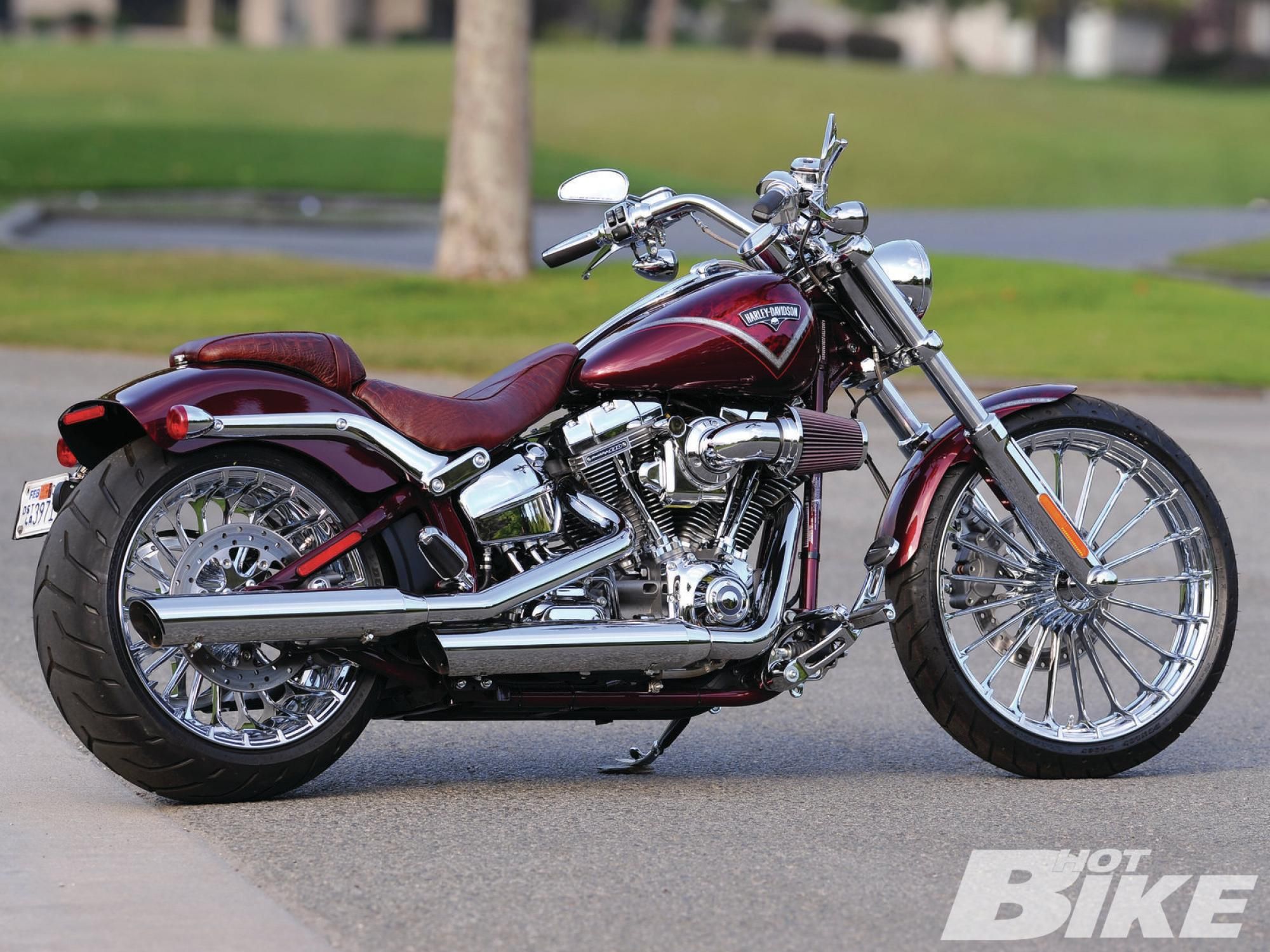 Harley-Davidson Cvo Breakout Wallpapers