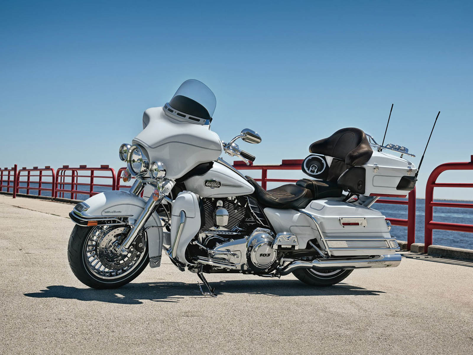 Harley-Davidson Electra Glide Ultra Classic Wallpapers