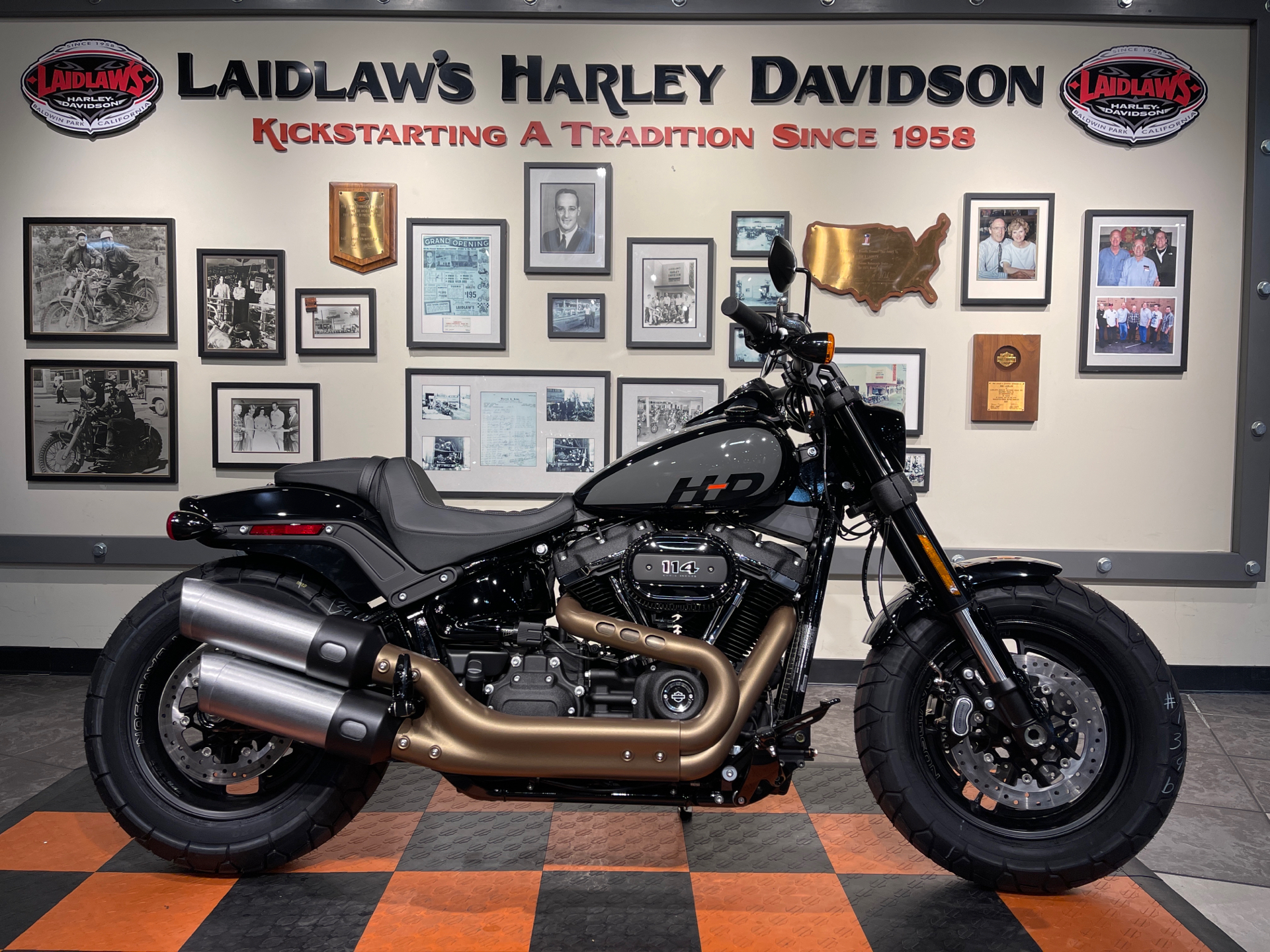 Harley-Davidson Fat Bob Wallpapers