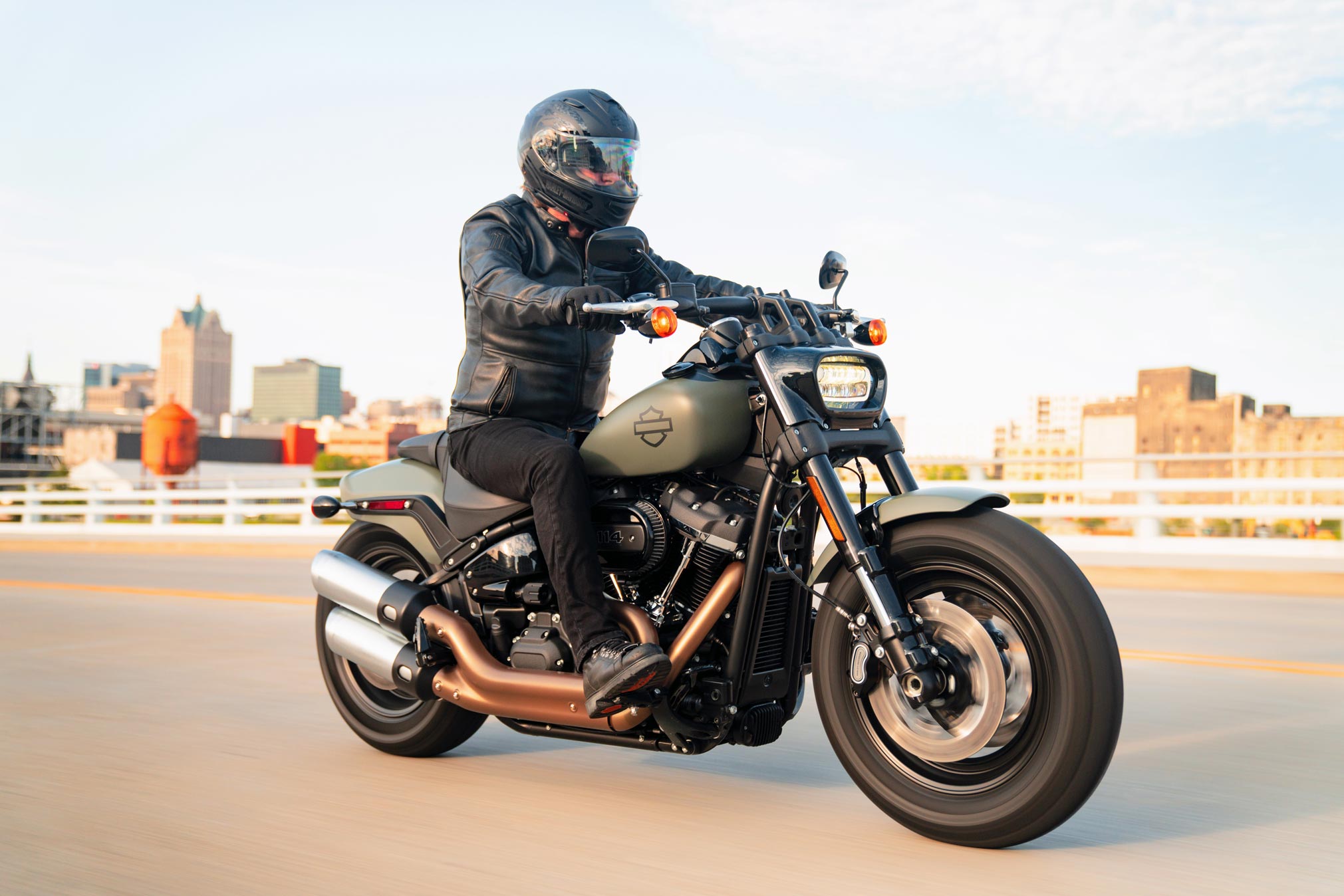 Harley-Davidson Fat Bob Wallpapers