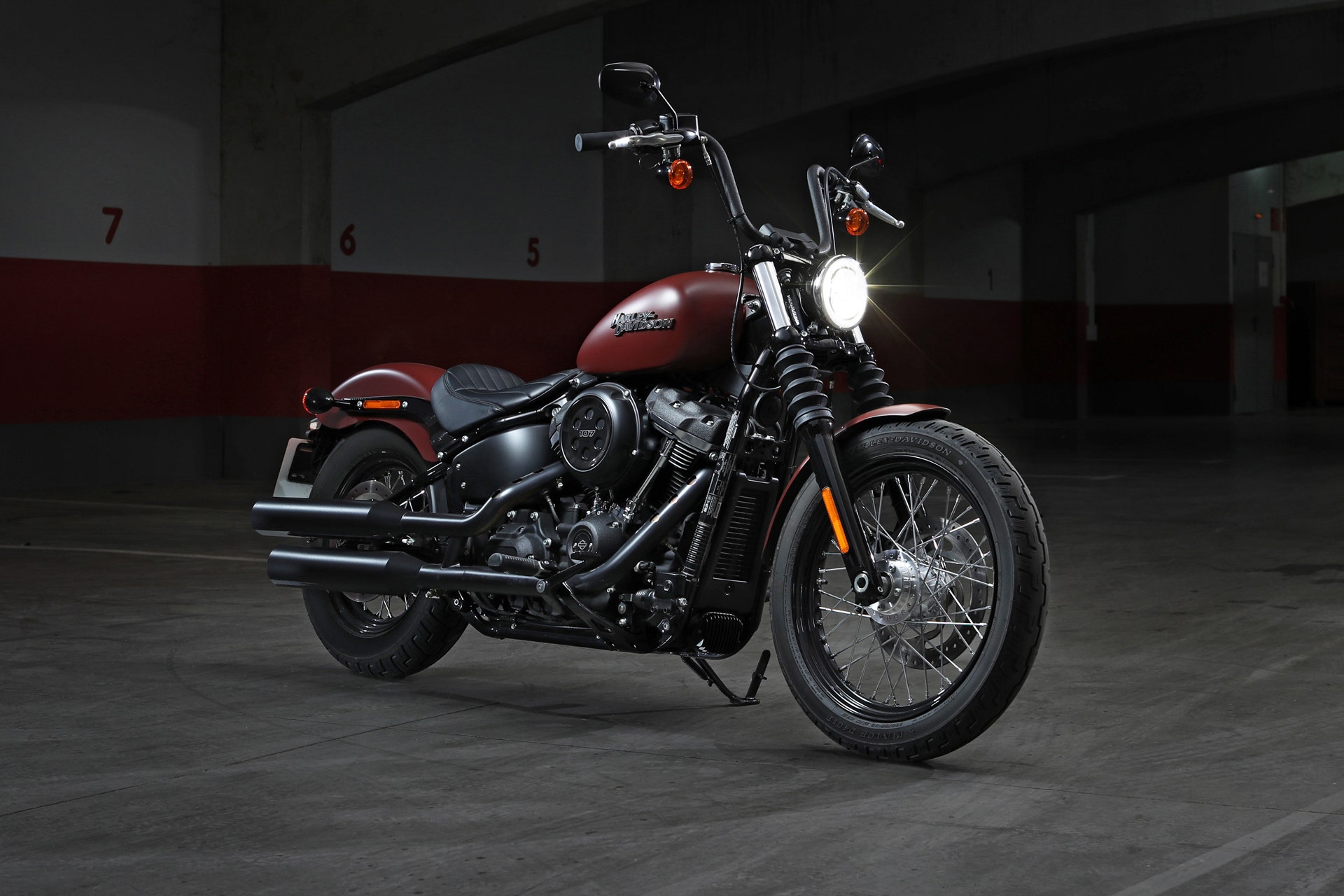 Harley-Davidson Fat Bob Wallpapers