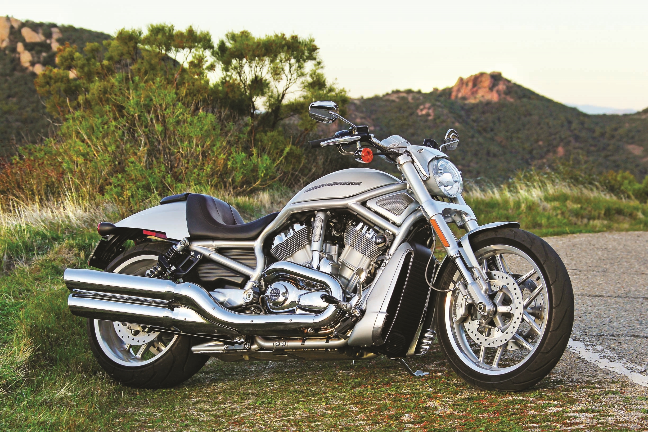 Harley-Davidson Night Rod Wallpapers