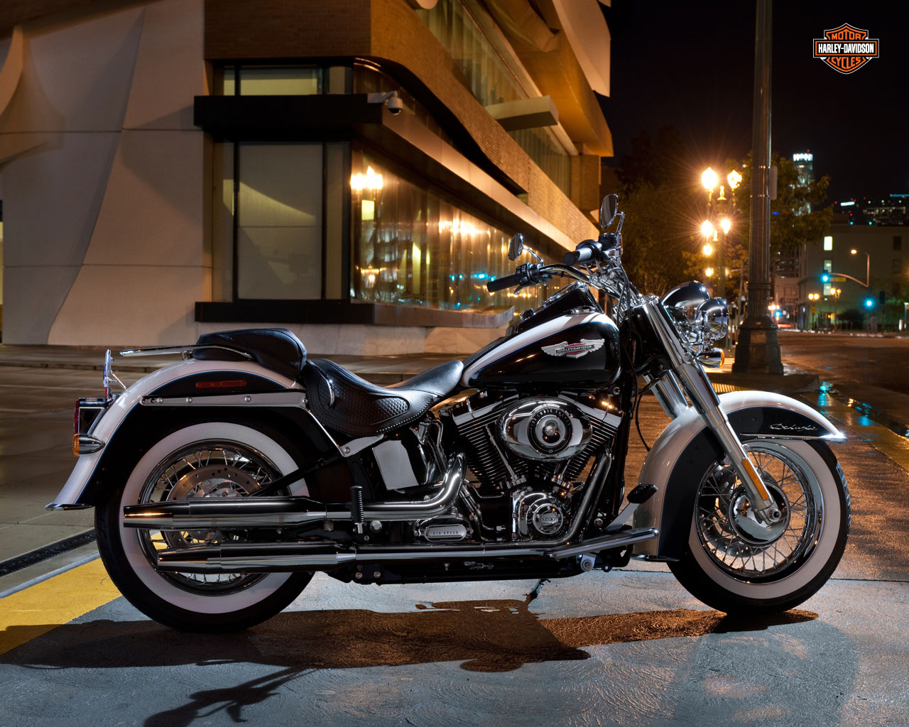 Harley-Davidson Softail Wallpapers