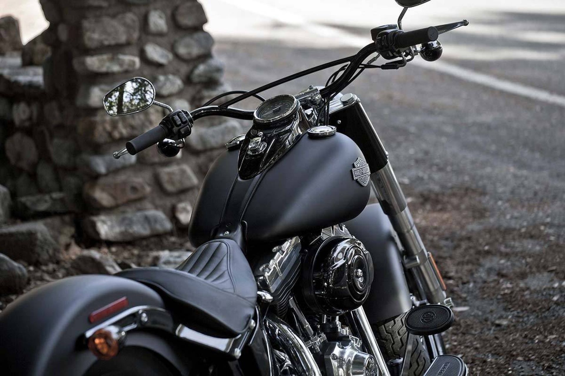 Harley-Davidson Softail Wallpapers