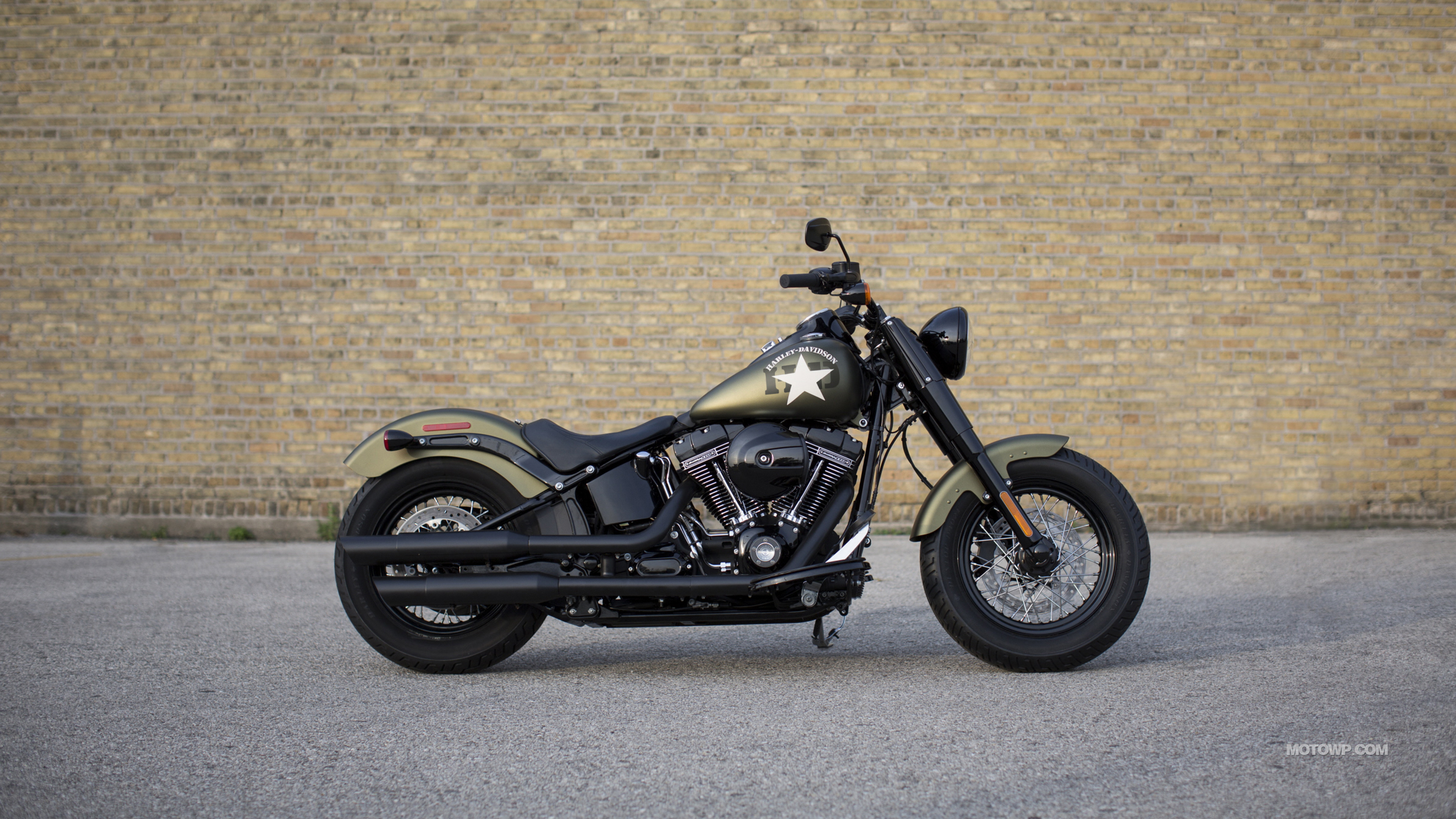 Harley-Davidson Softail Wallpapers