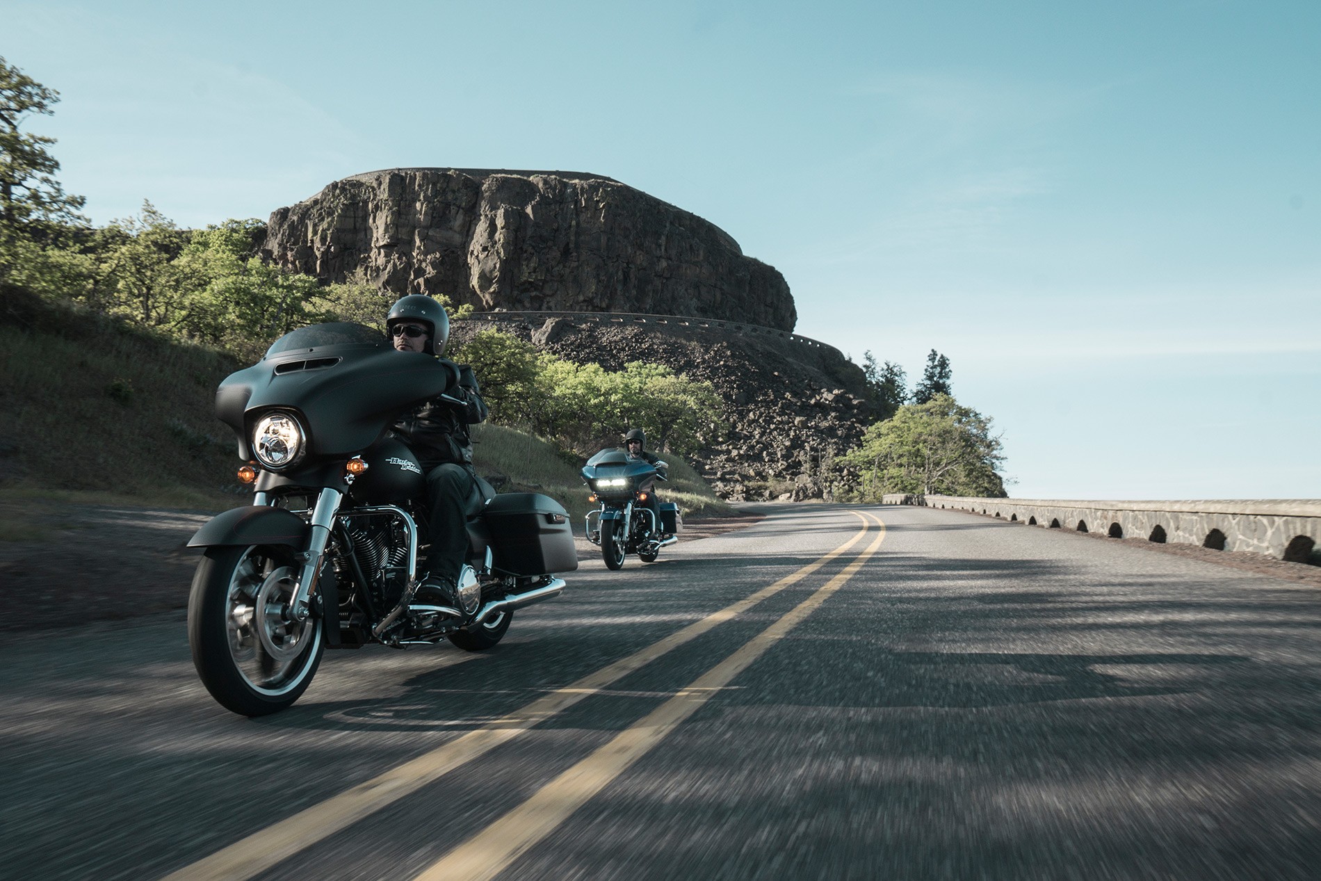 Harley-Davidson Street Glide Wallpapers