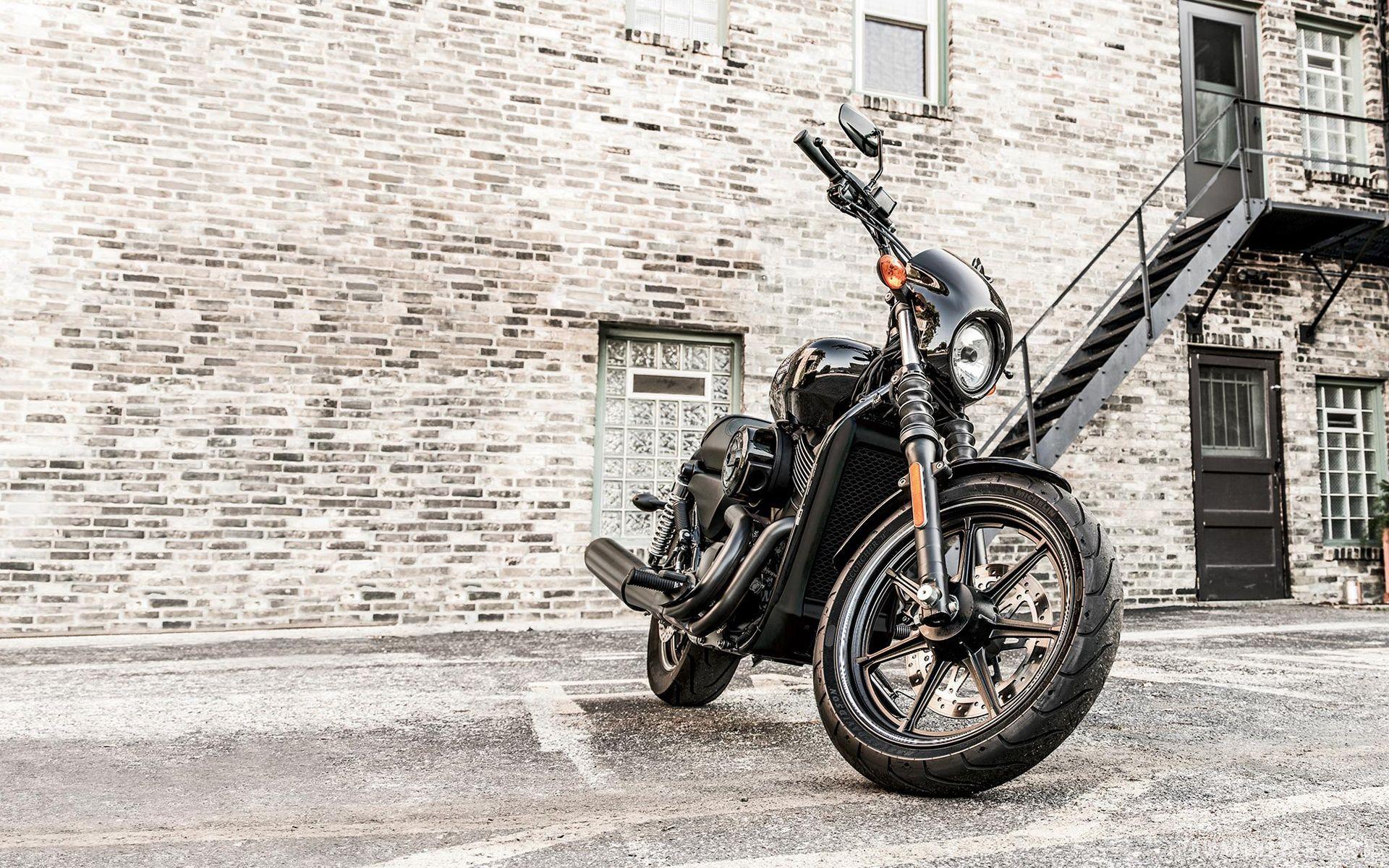 Harley-Davidson Street Wallpapers