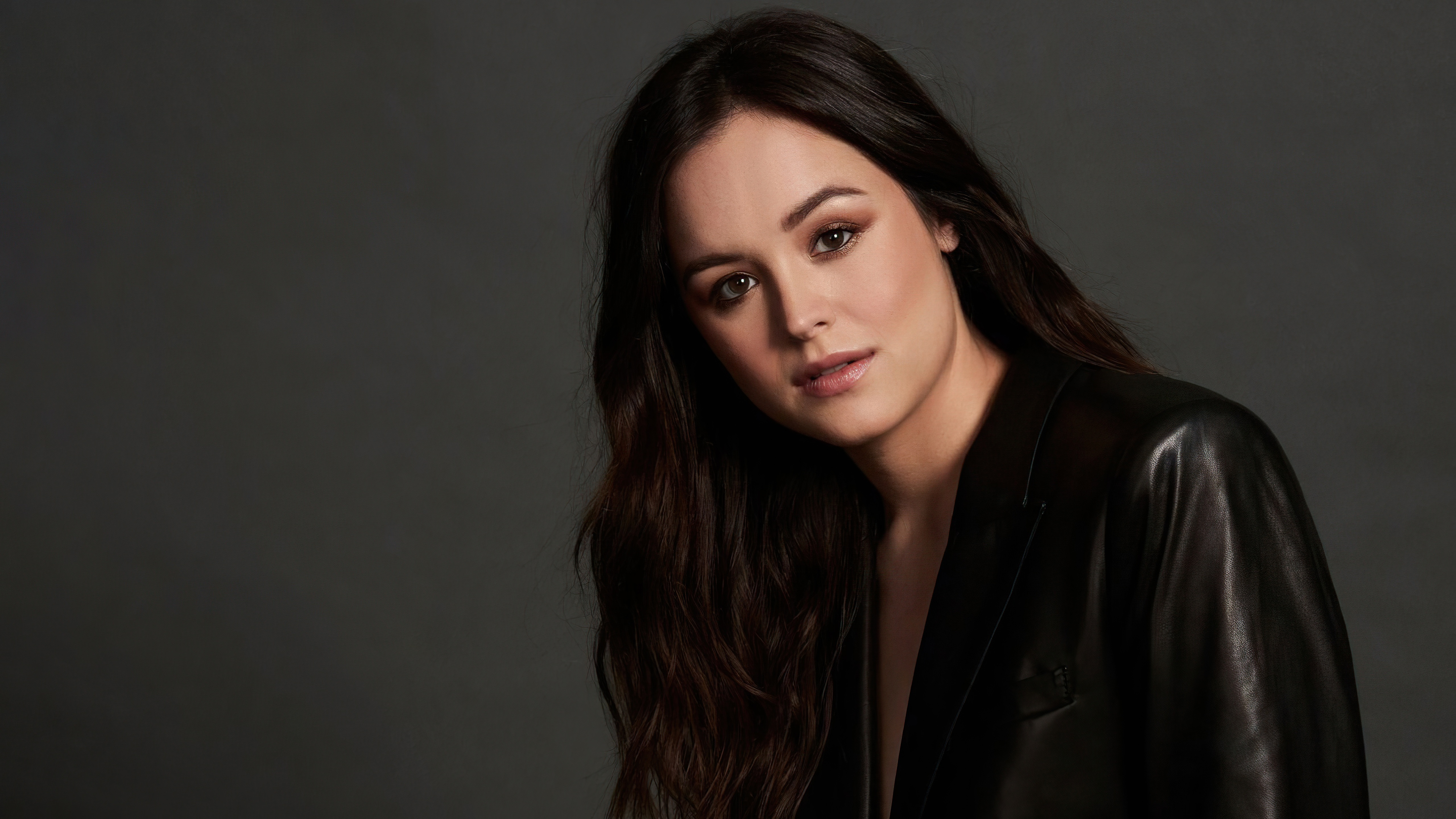 Hayley Orrantia 8K Wallpapers