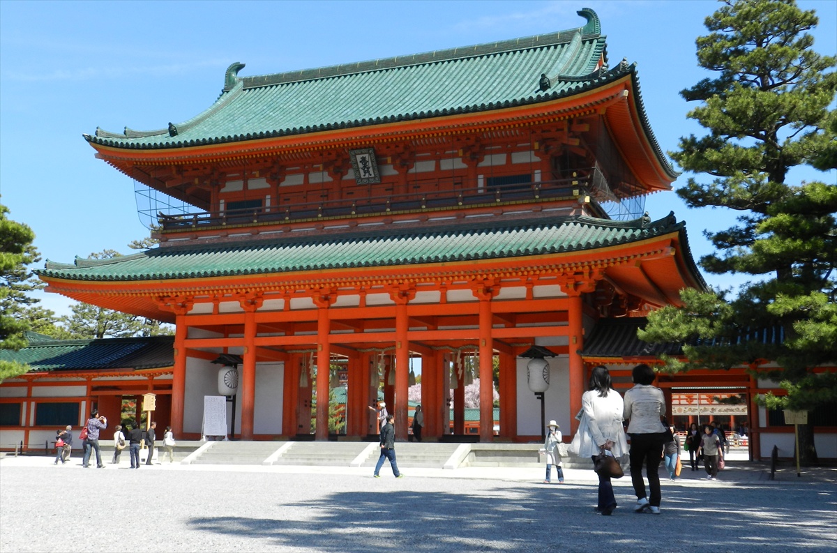 Heian Shrine Wallpapers