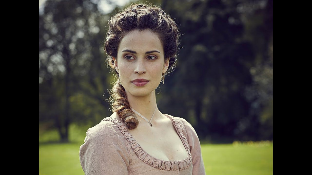 Heida Reed 2019 Wallpapers