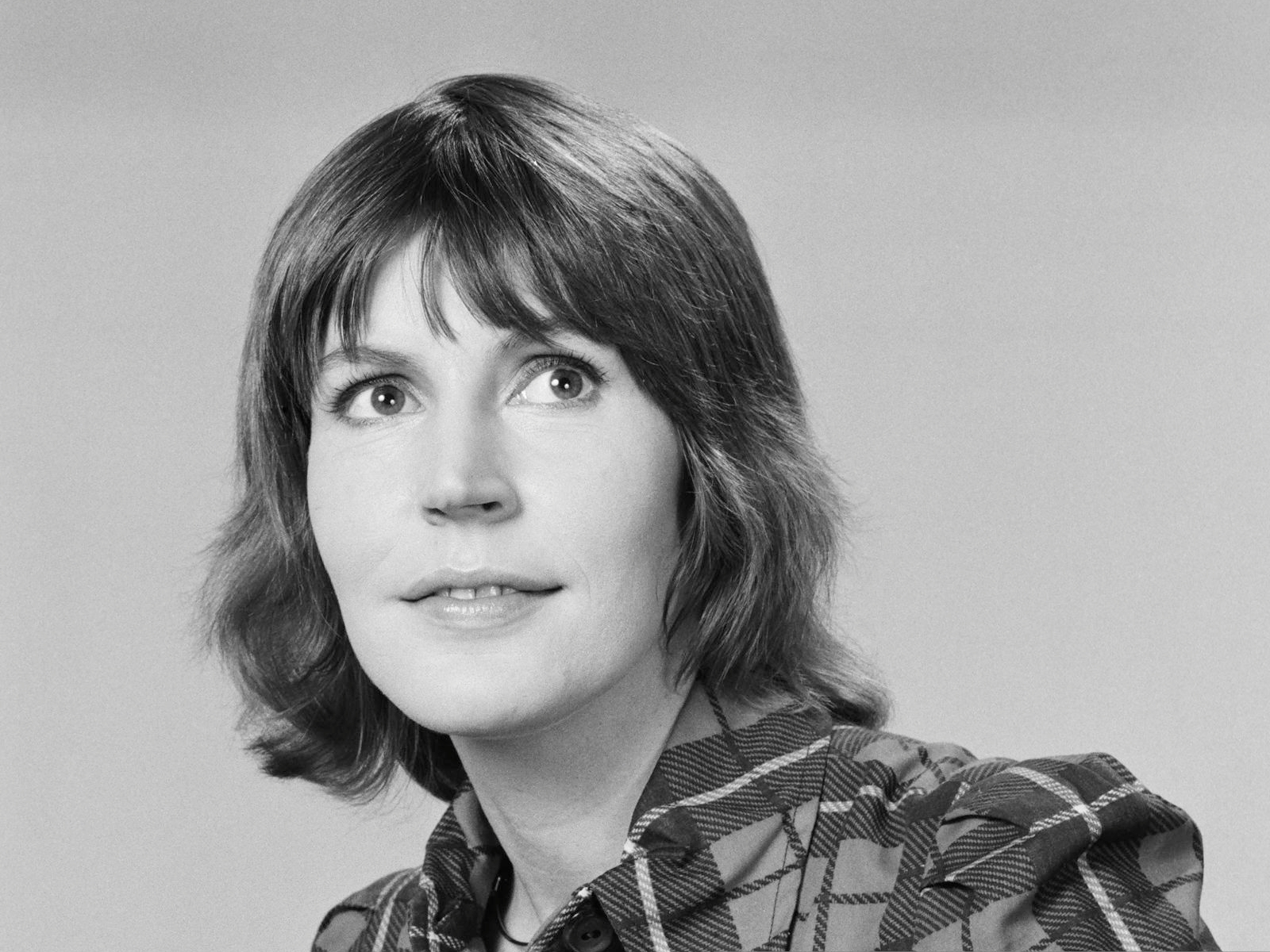 Helen Reddy Wallpapers