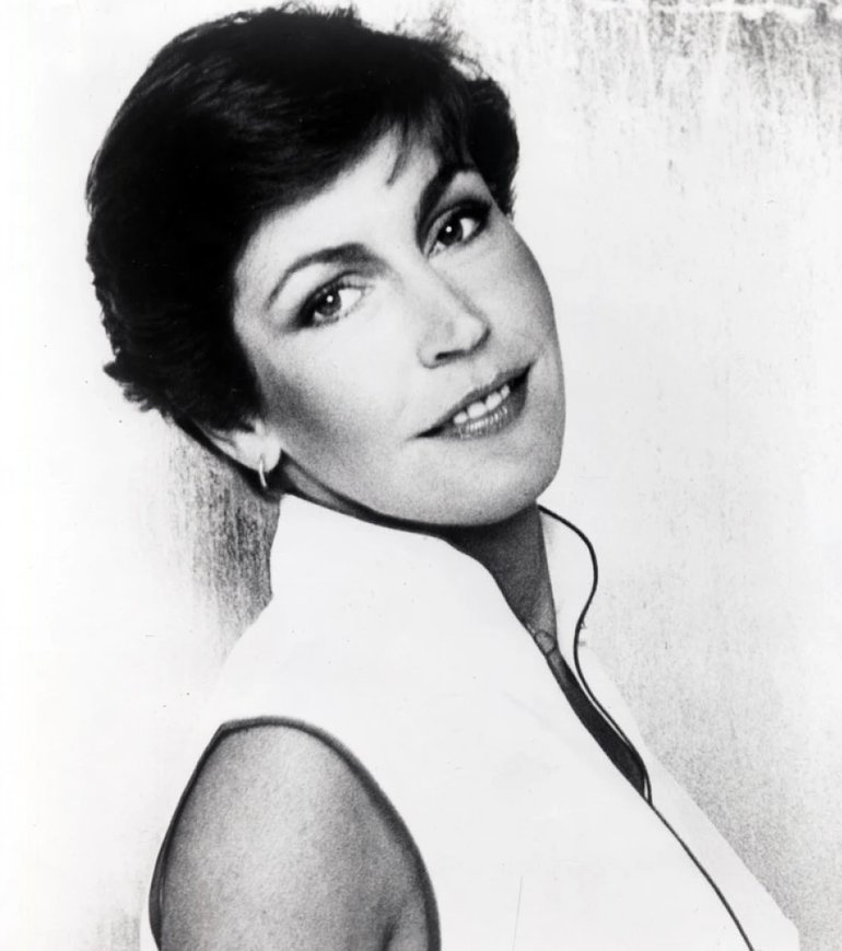 Helen Reddy Wallpapers