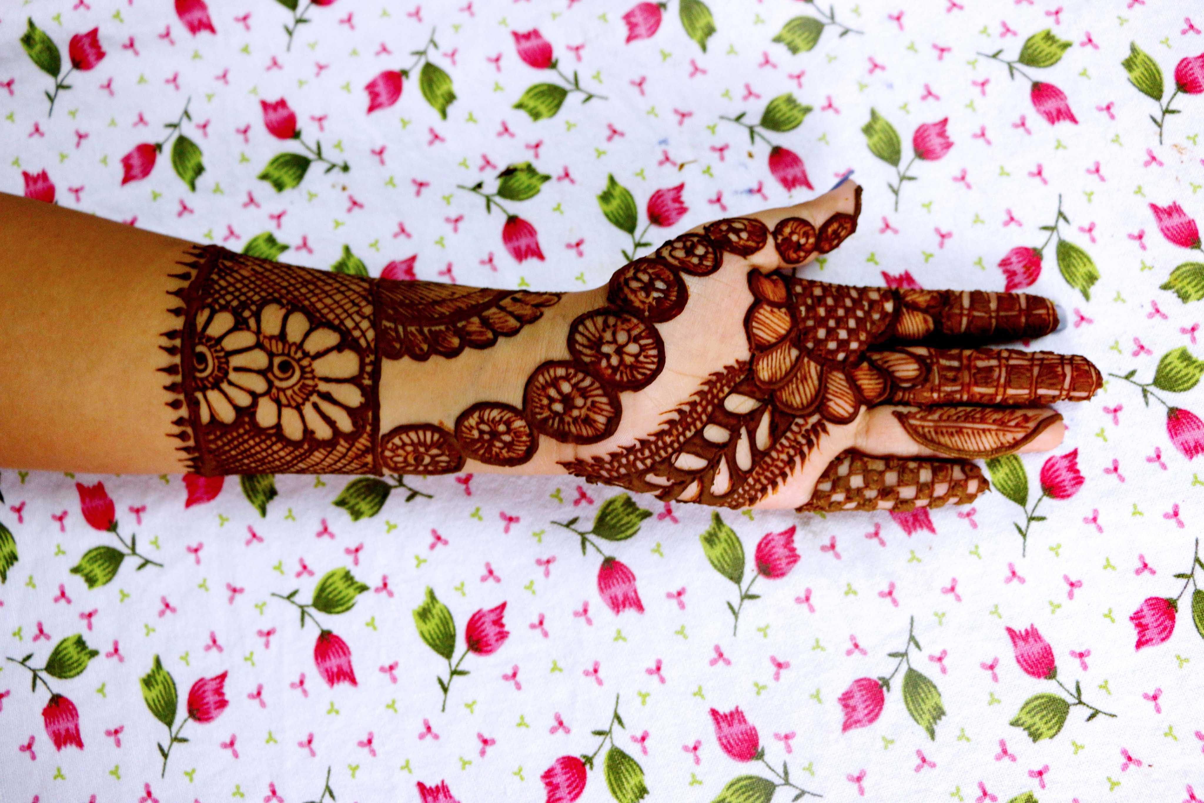 Henna Iphone Wallpapers