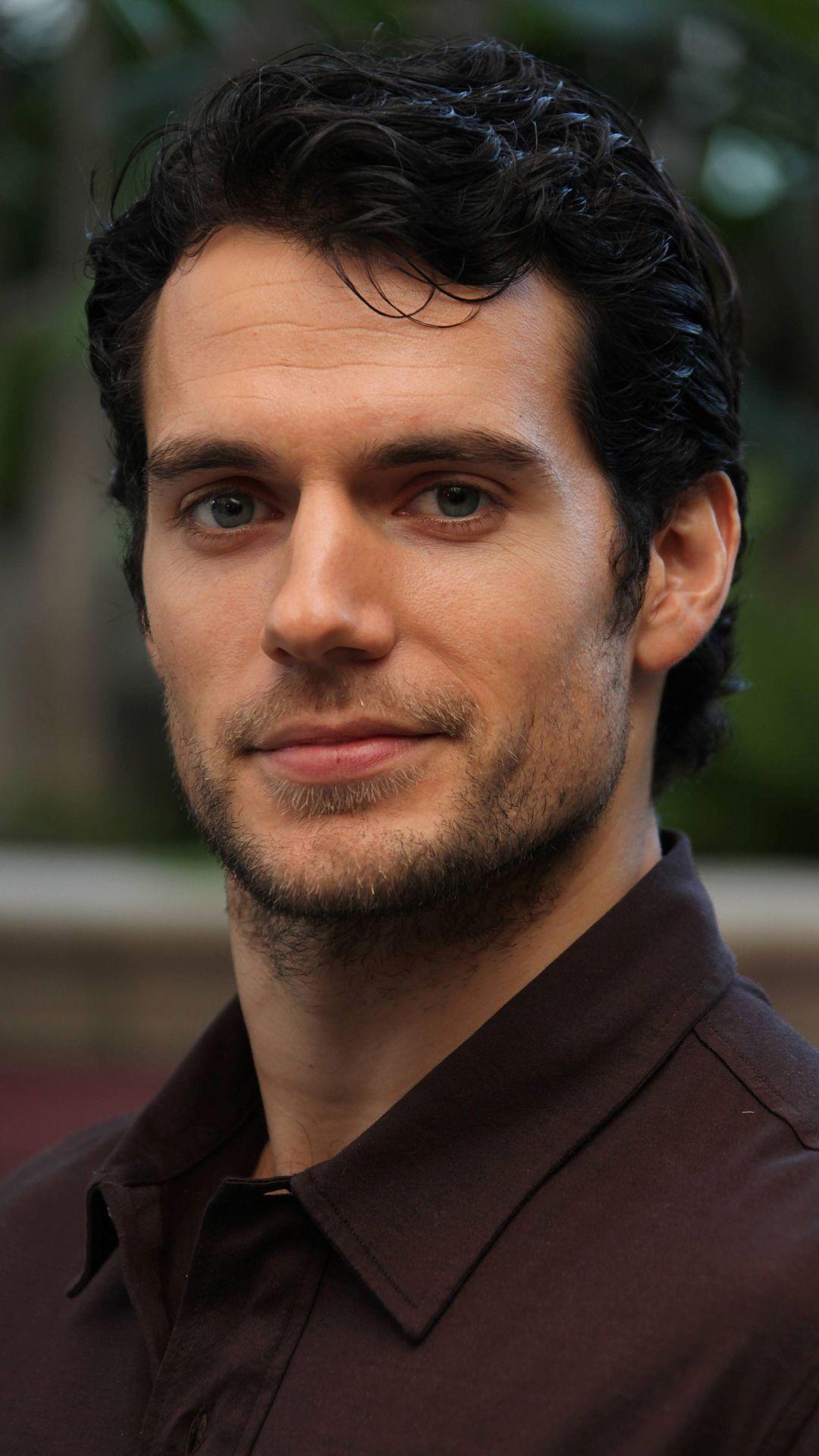 Henry Cavil Wallpapers