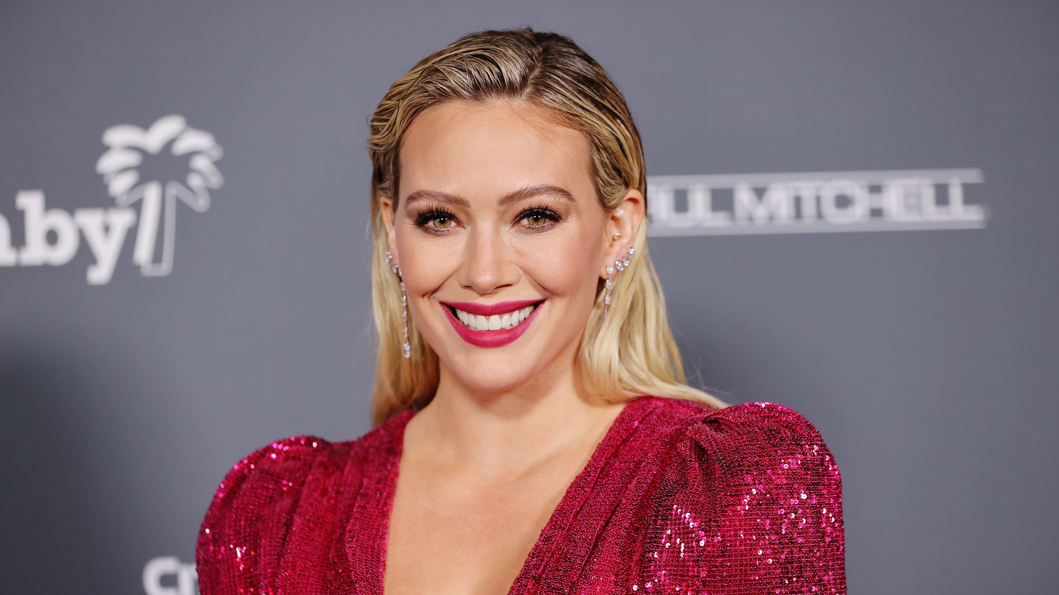 Hilary Duff 2020 Wallpapers