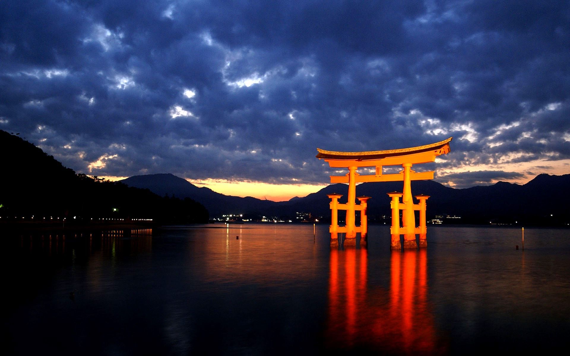 Hiroshima Castle Wallpapers