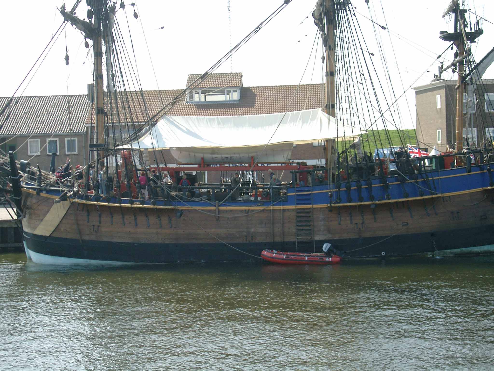 Hm Bark Endeavour Replica Wallpapers