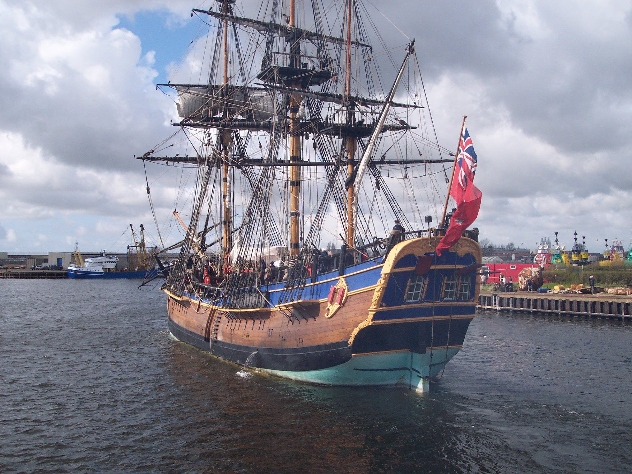 Hm Bark Endeavour Replica Wallpapers