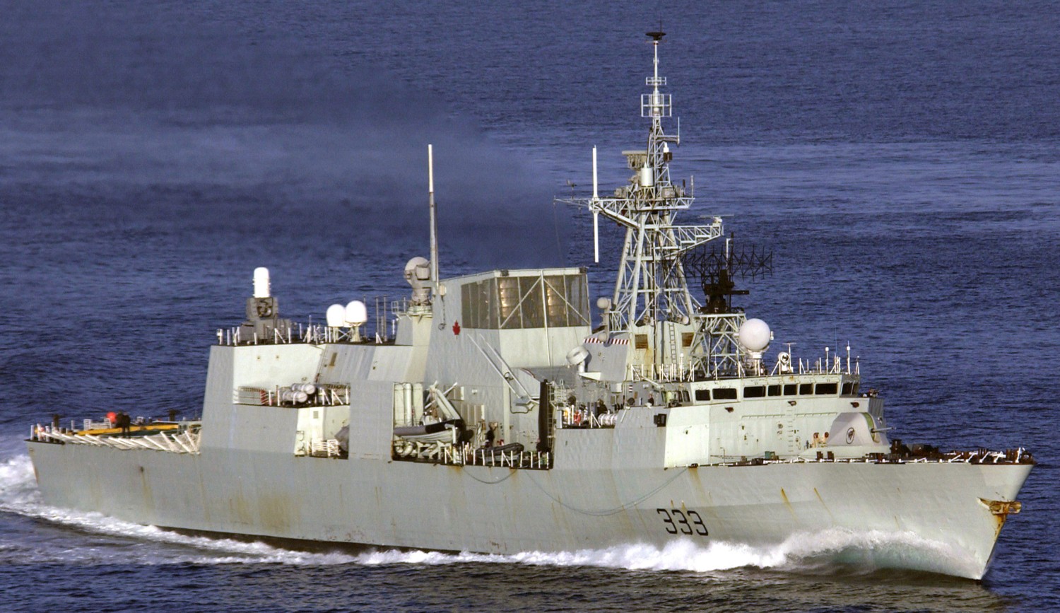 Hmcs Calgary (Ffh 335) Wallpapers