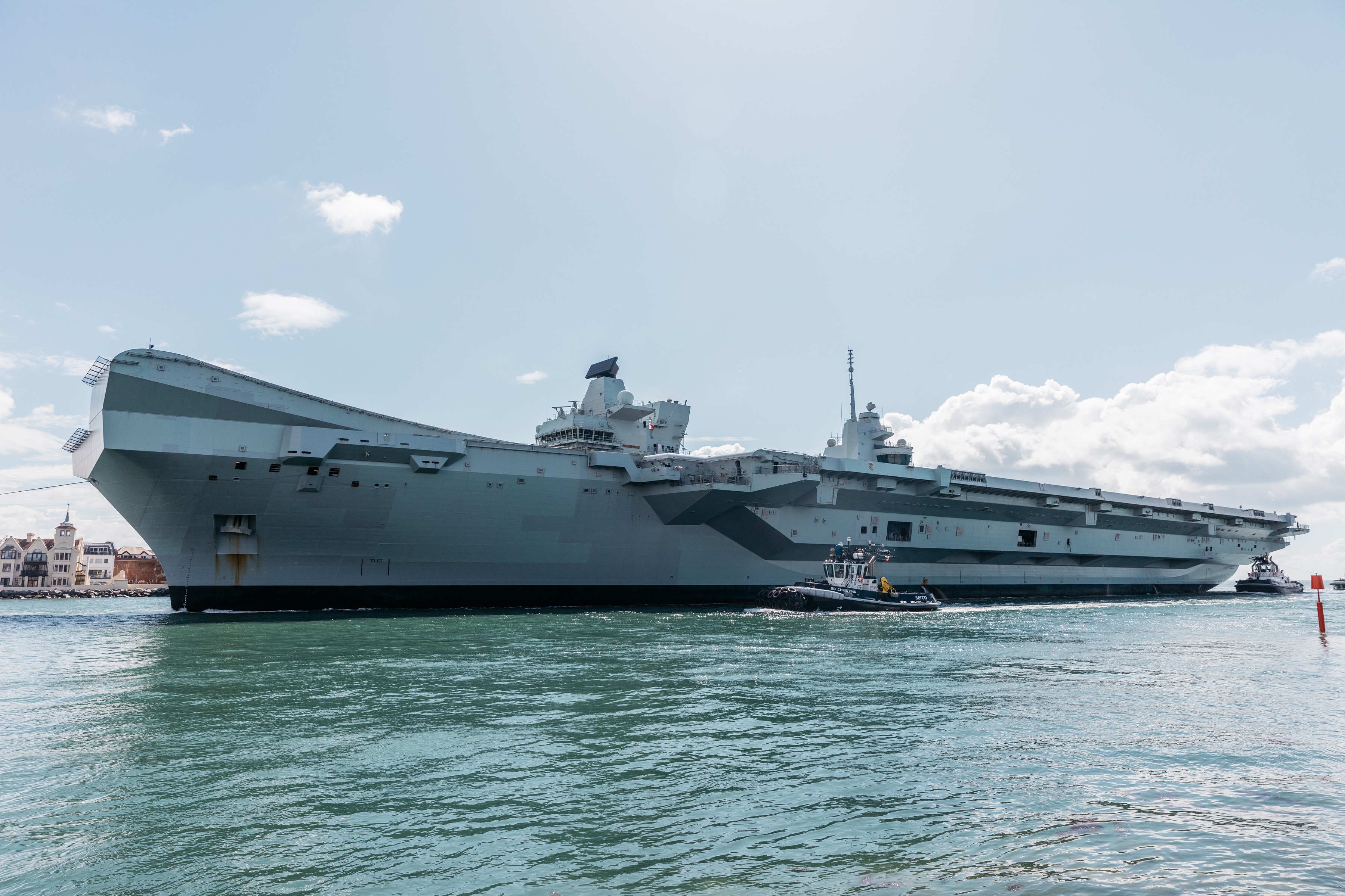 Hms Queen Elizabeth (R08) Wallpapers