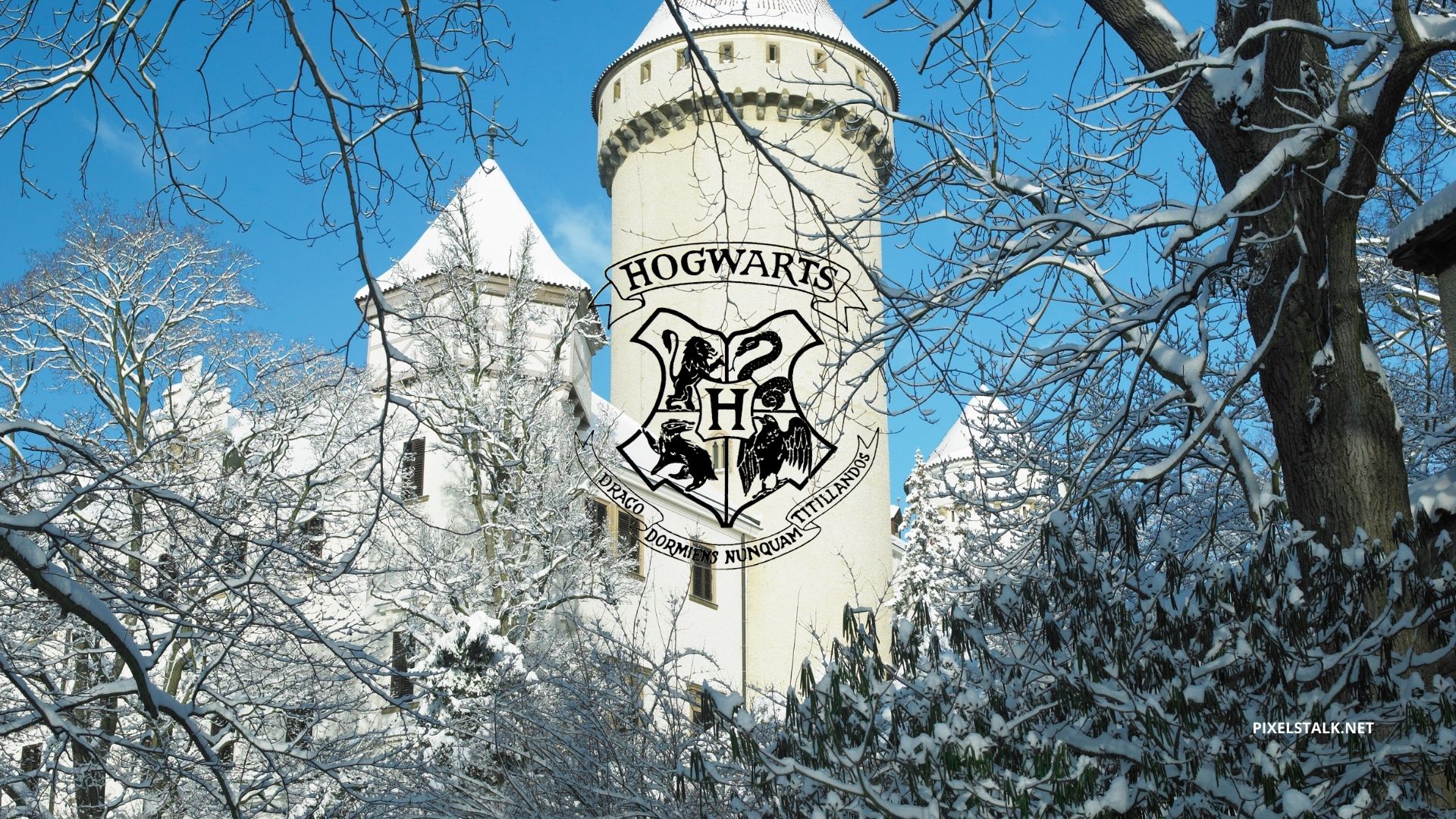 Hogwarts Winter Wallpapers