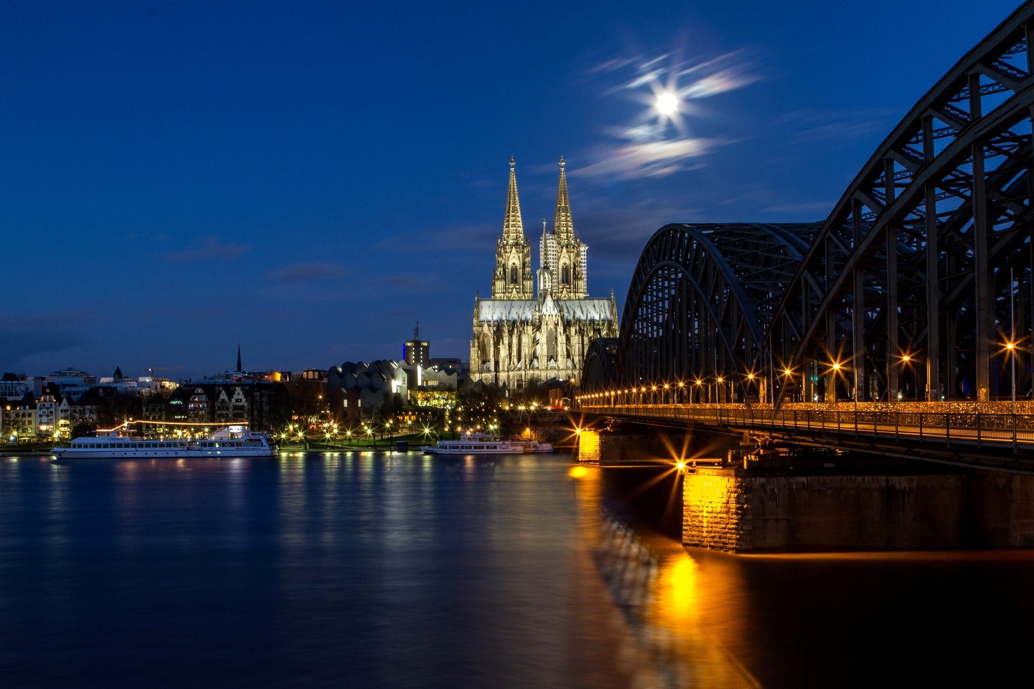 Hohenzollern Bridge Wallpapers