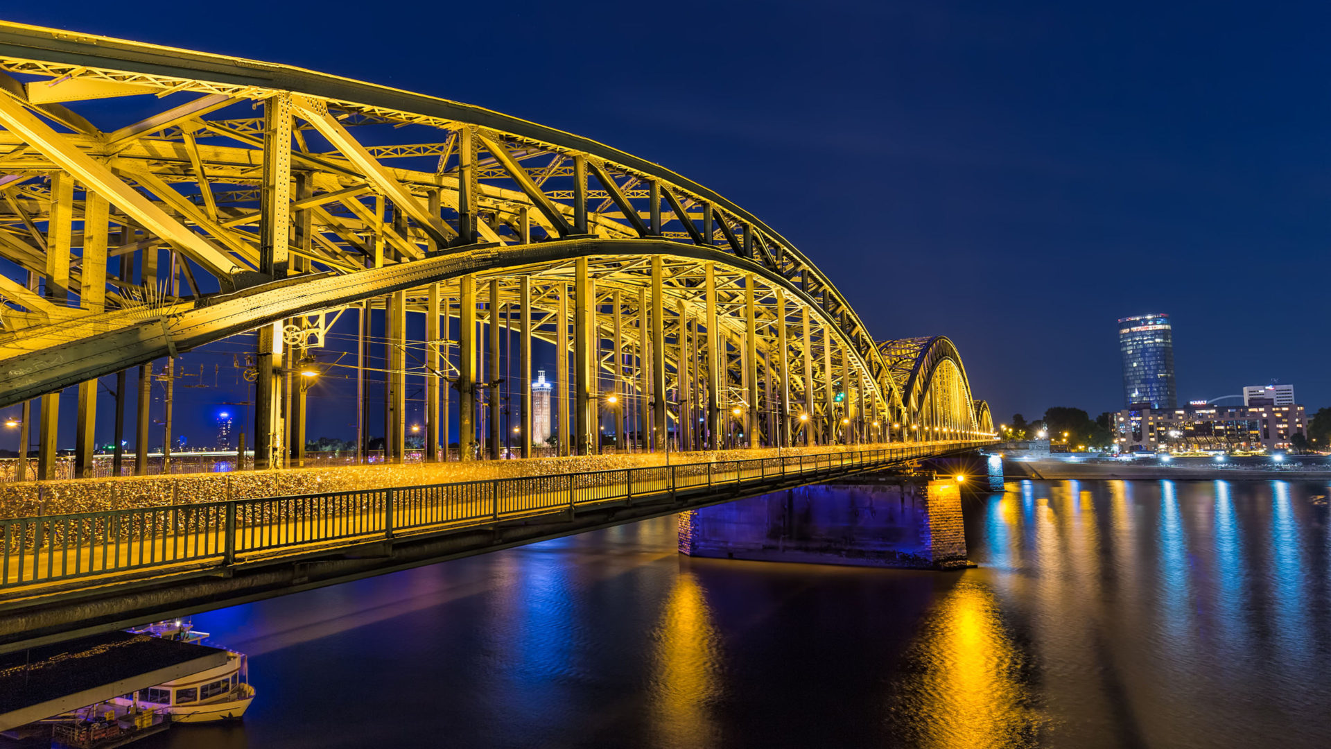 Hohenzollern Bridge Wallpapers