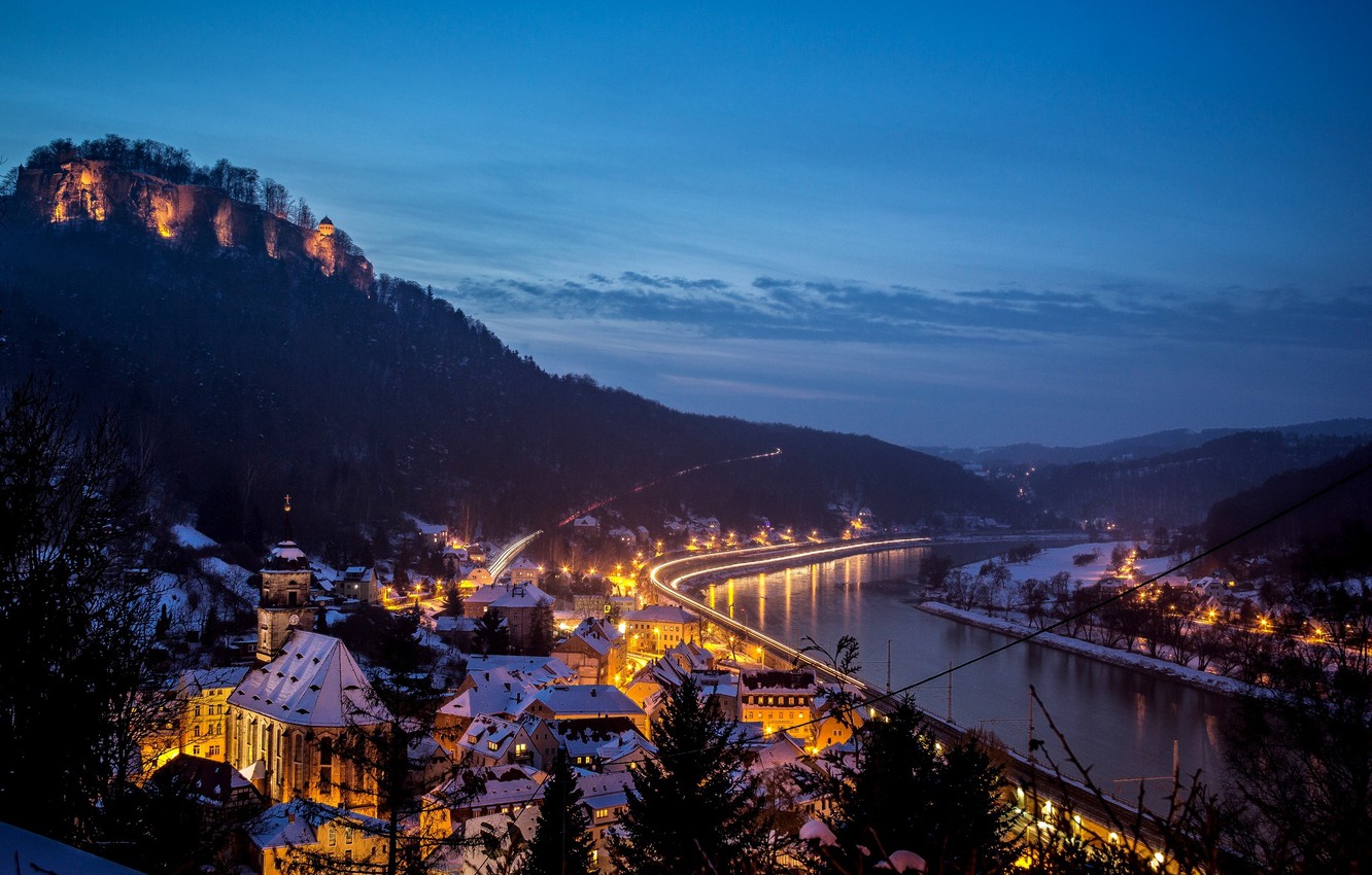 Hohnstein City Germany In Winter Snow Wallpapers