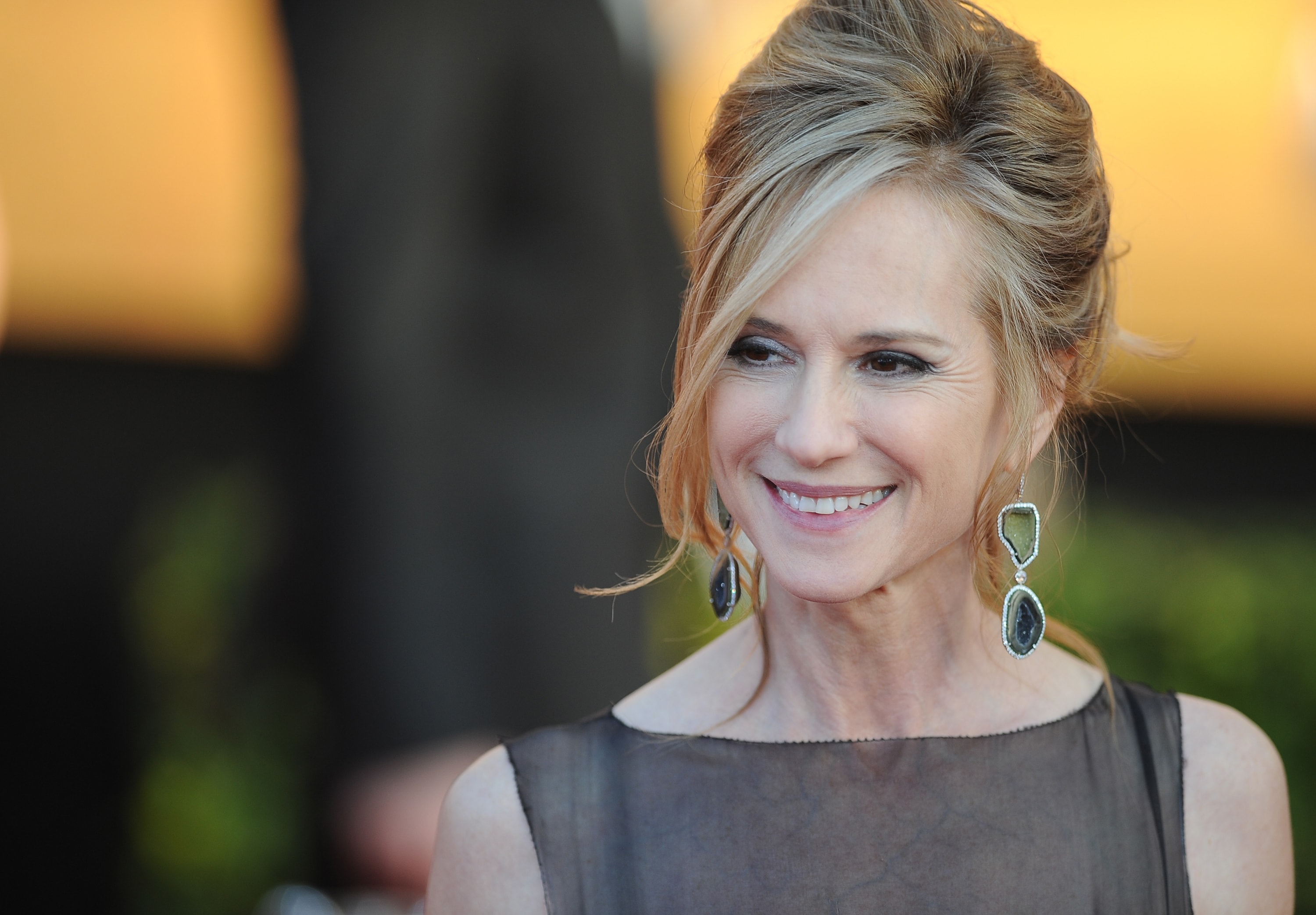 Holly Hunter Wallpapers