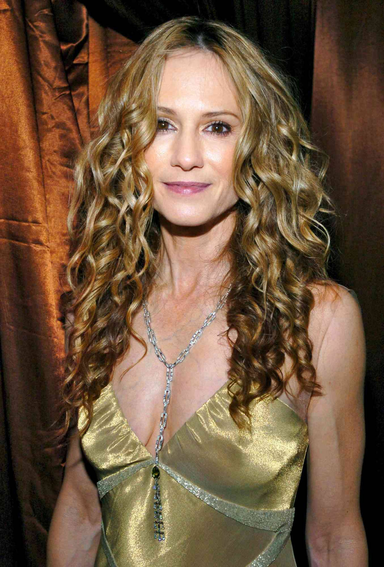 Holly Hunter Wallpapers