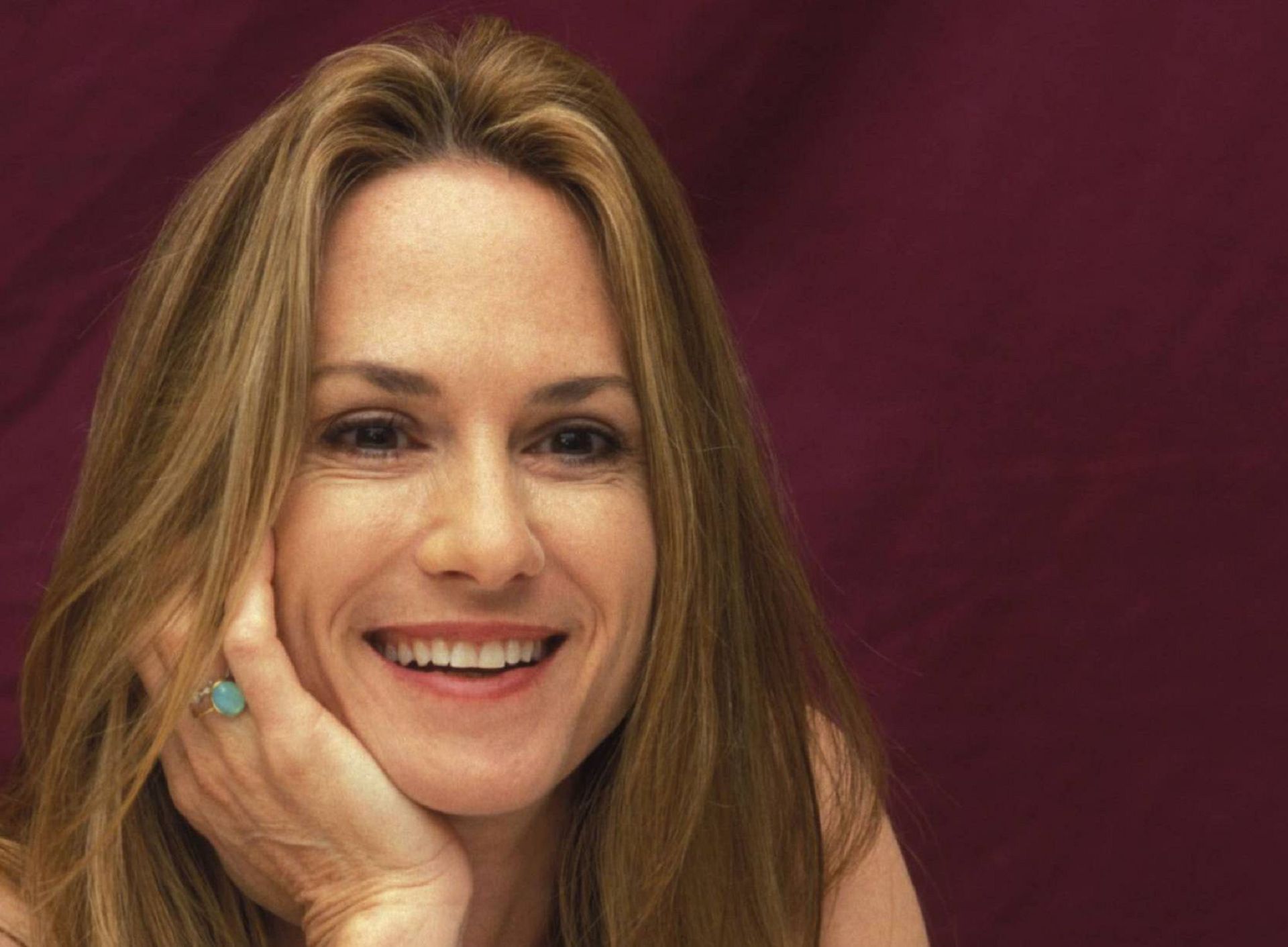 Holly Hunter Wallpapers