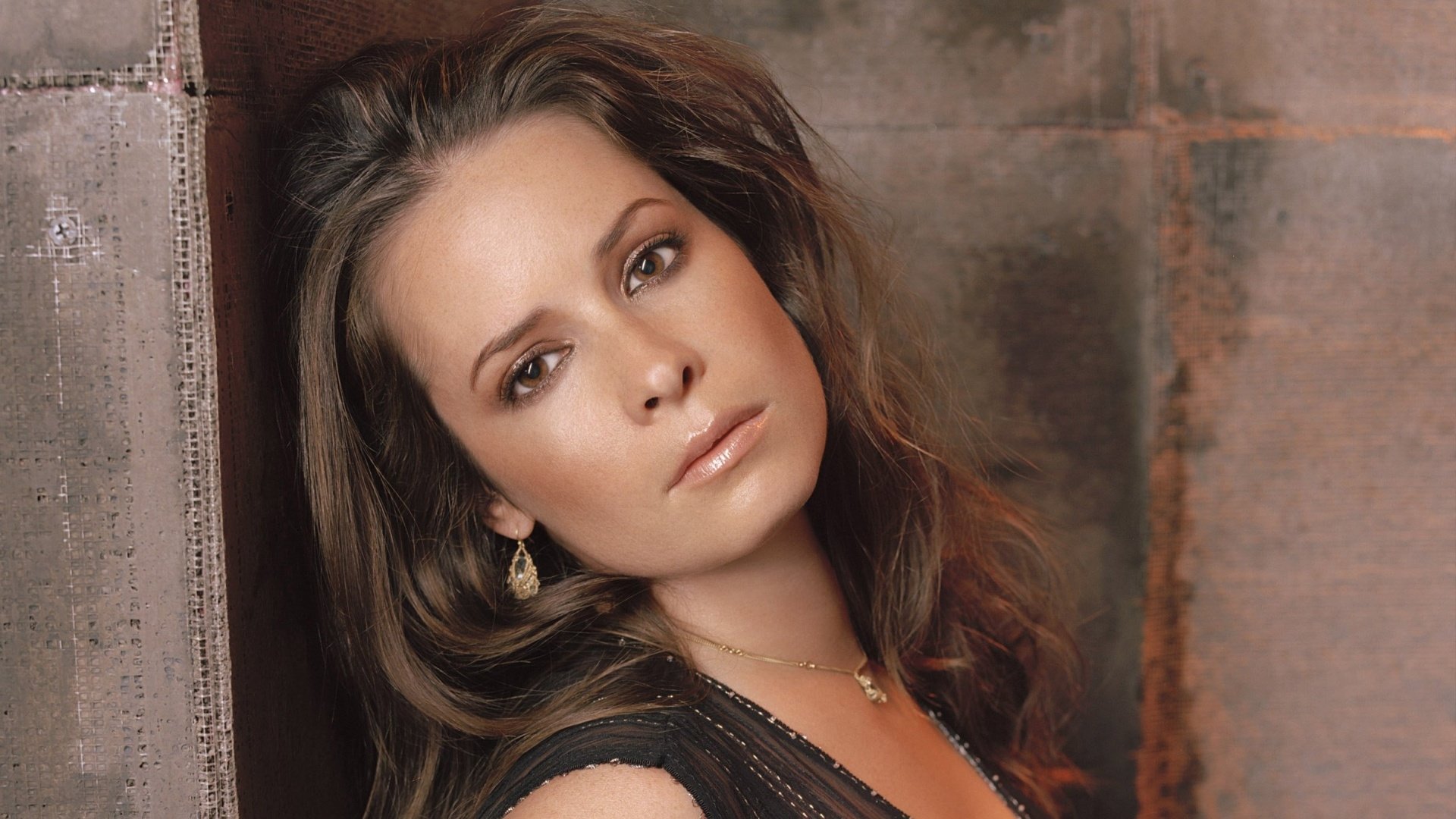 Holly Marie Combs Wallpapers