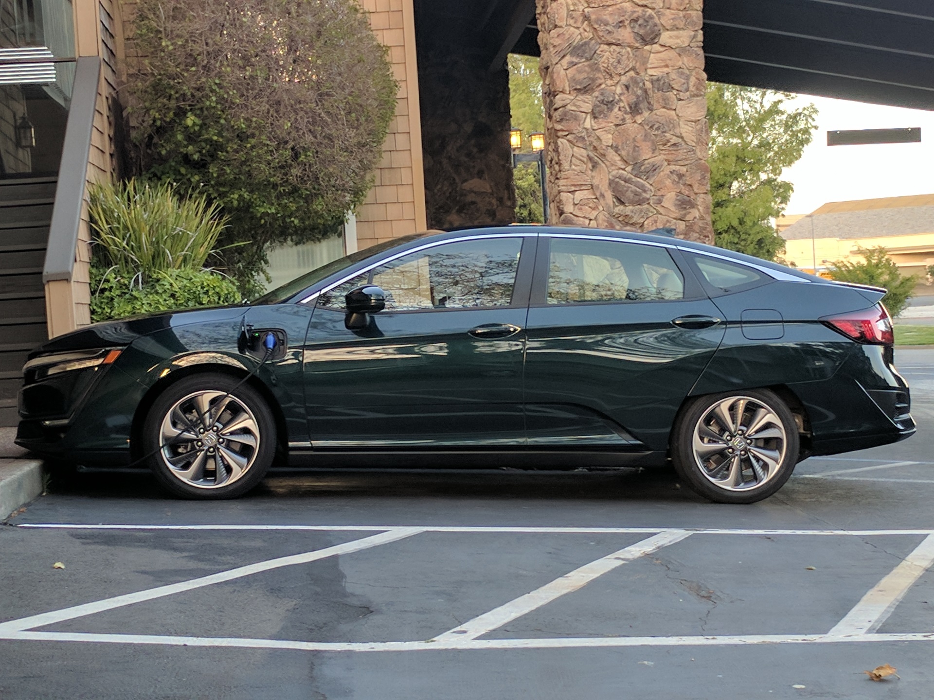 Honda Clarity Wallpapers