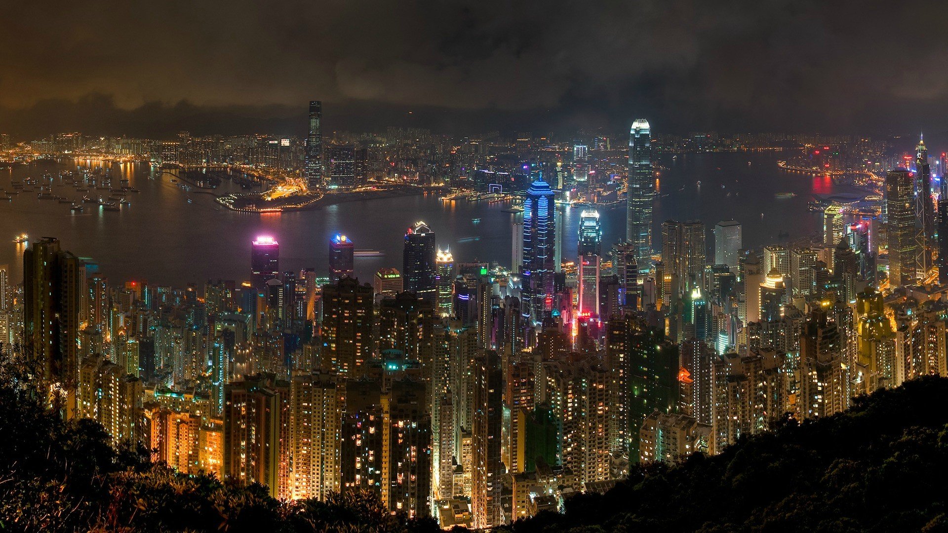 Hong Kong At Night Wallpapers